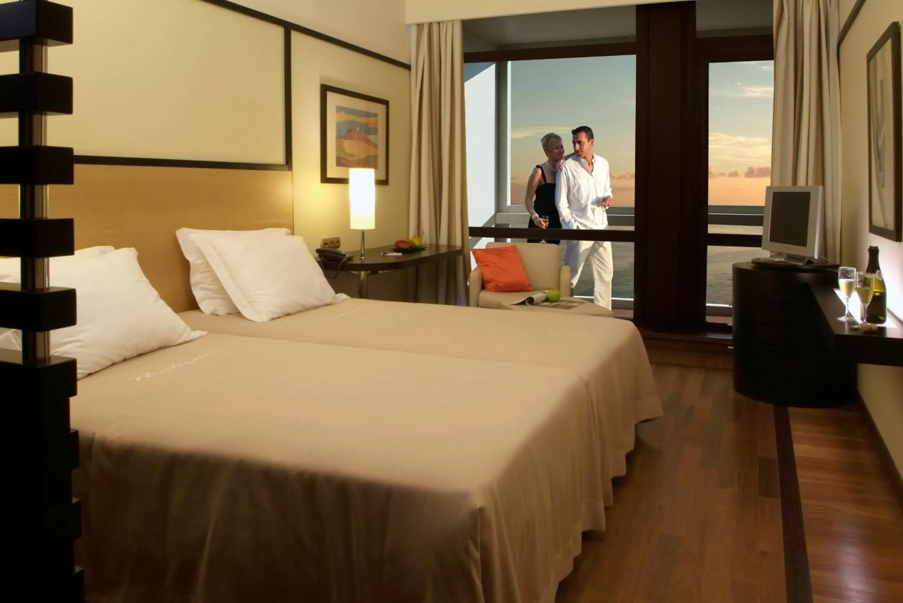 Twin Room with Partial Sea View (2 Adults + 1 Child) in Pestana Casino Park Hotel & Casino