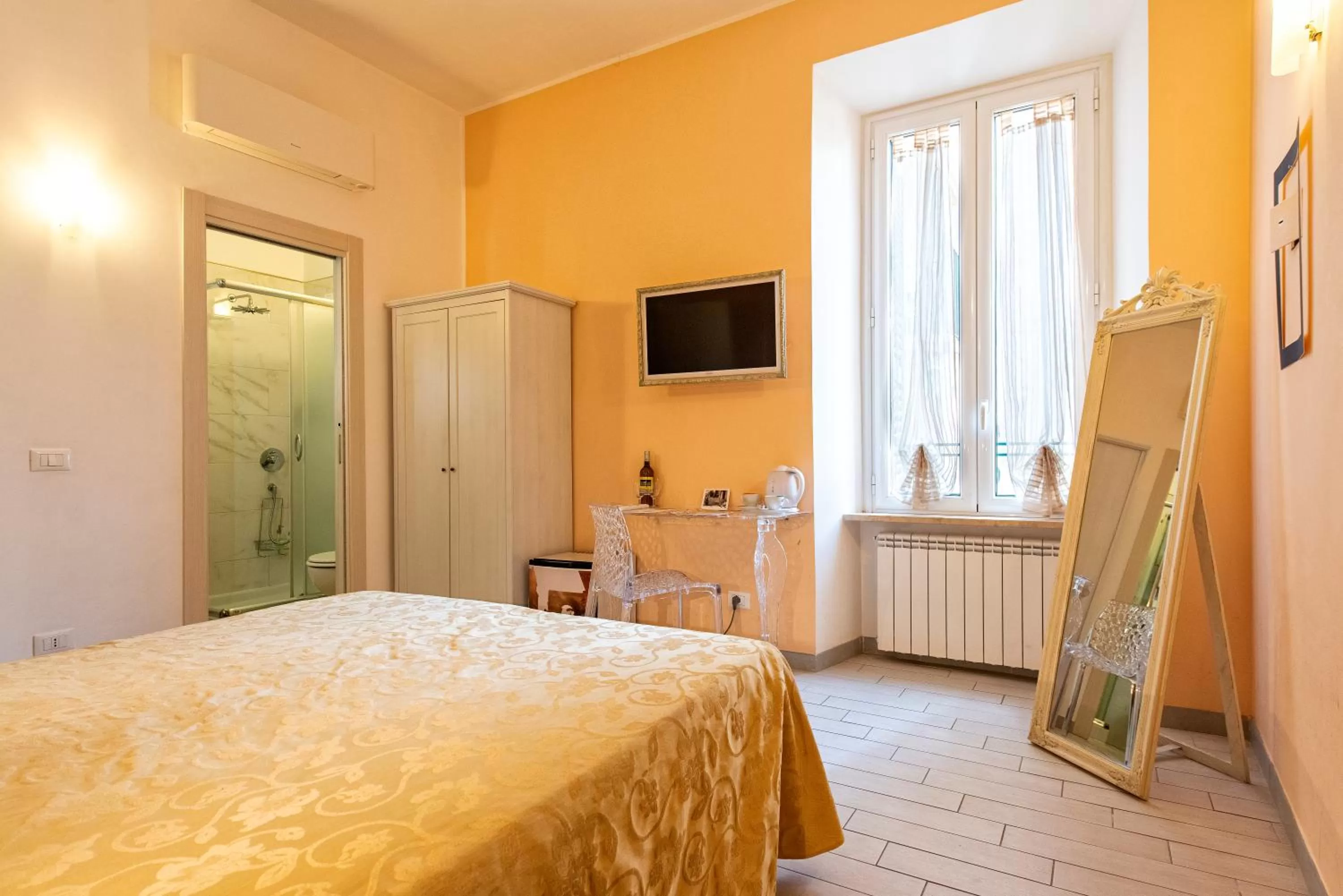 Bed in Merulana Suite 2