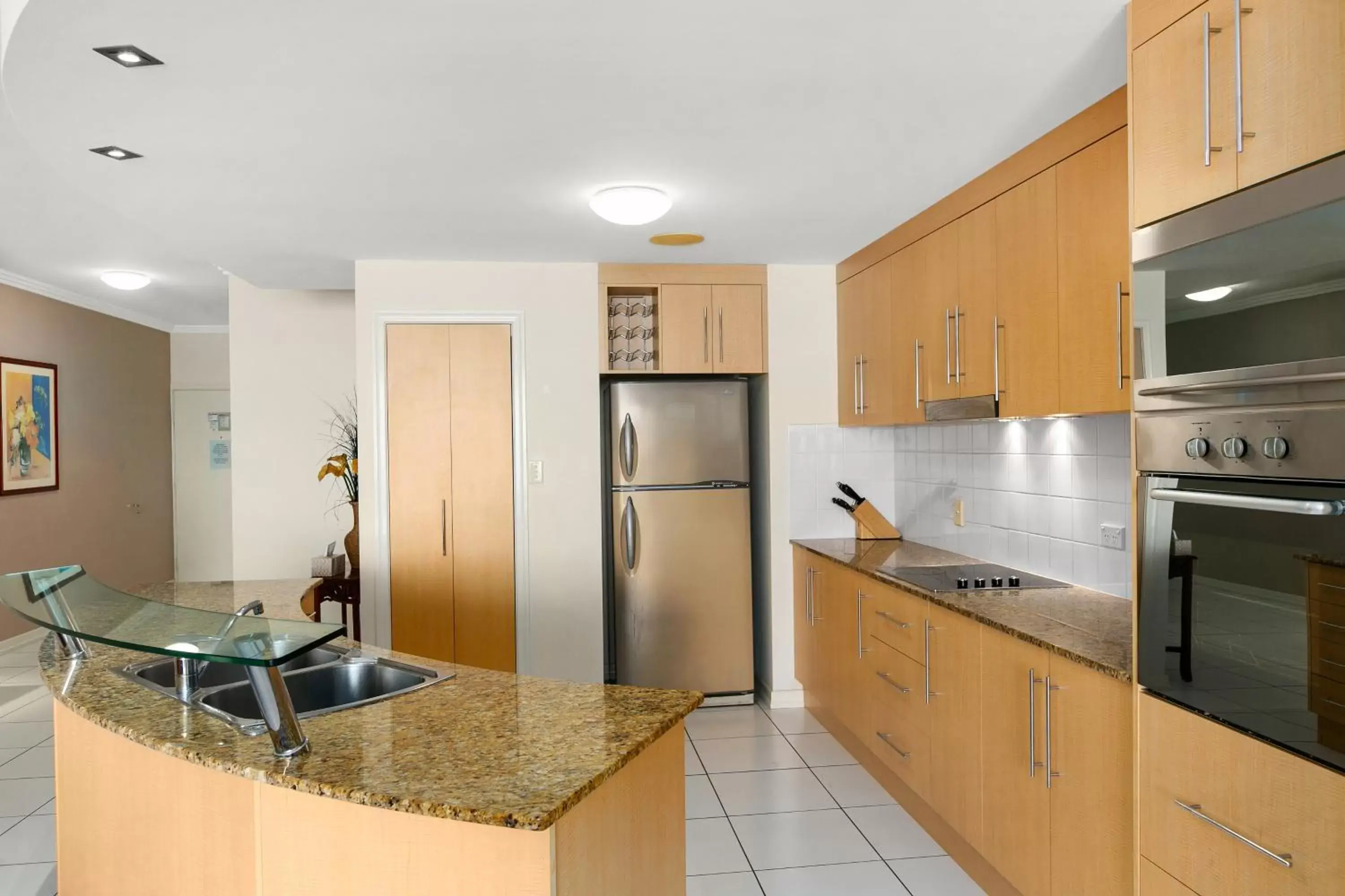 Kitchen or kitchenette, Kitchen/Kitchenette in Bellevue At Trinity Beach