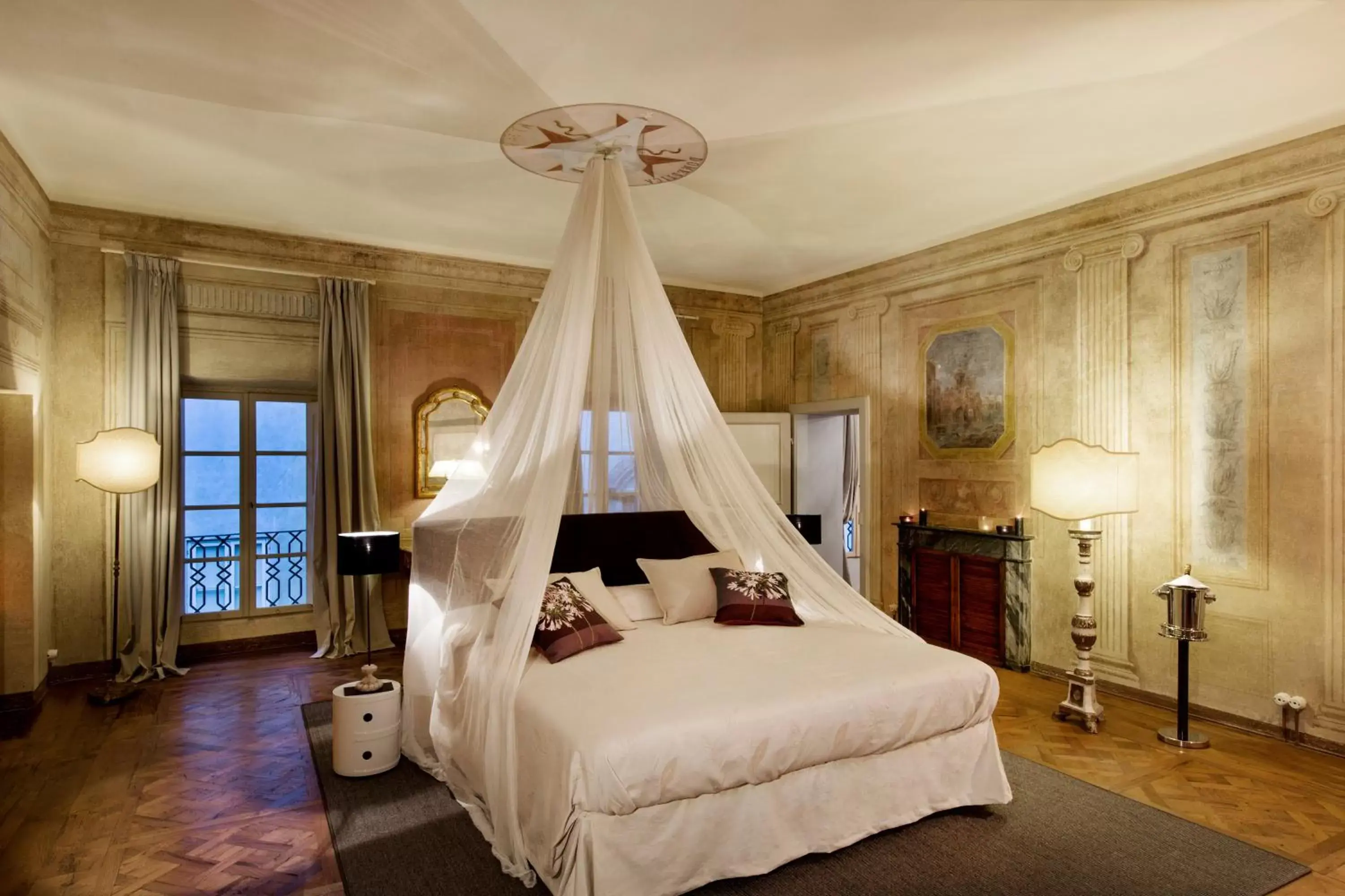 Photo of the whole room, Room Photo in Cortona Charme