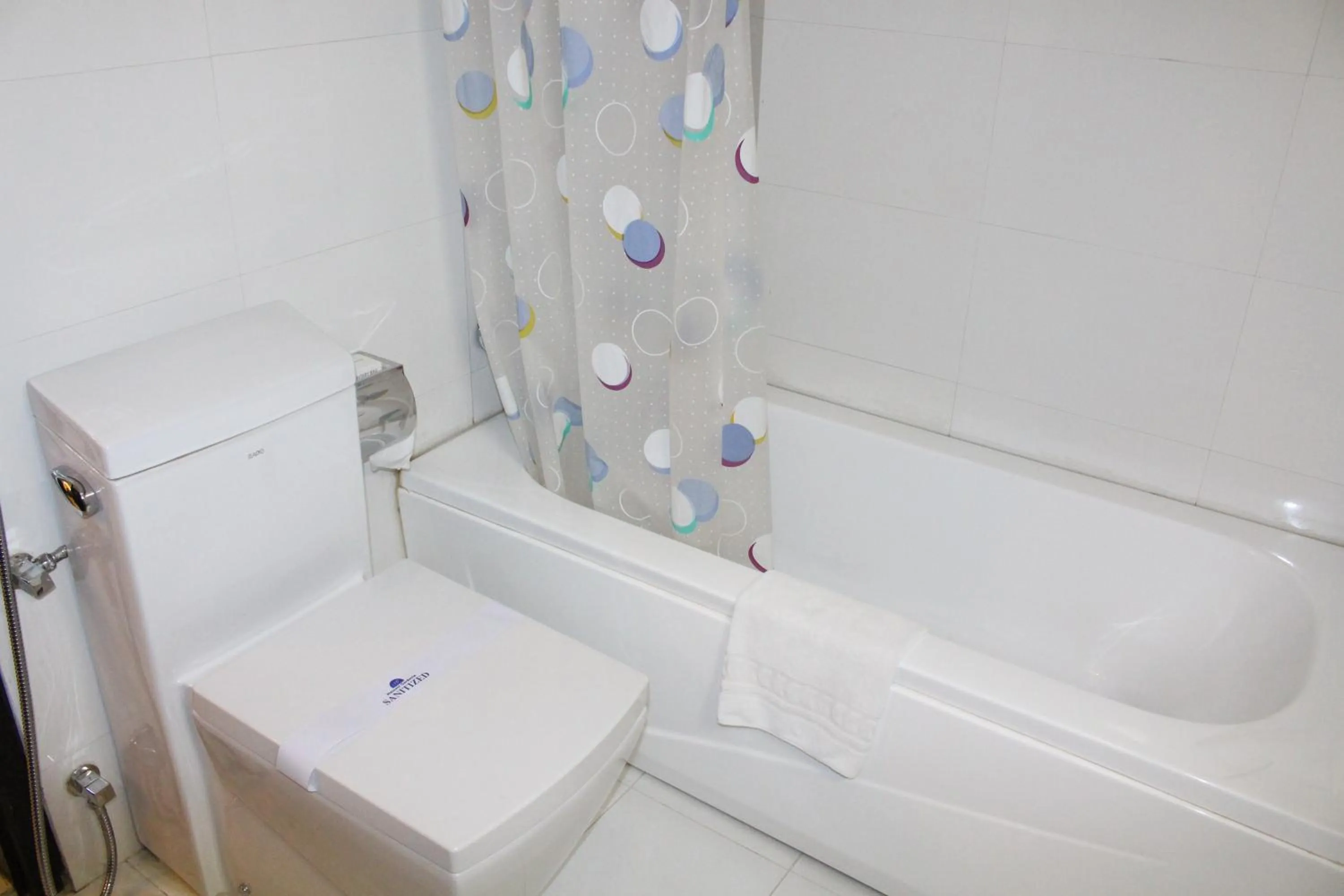 Toilet in Nascent Gardenia Baridhara