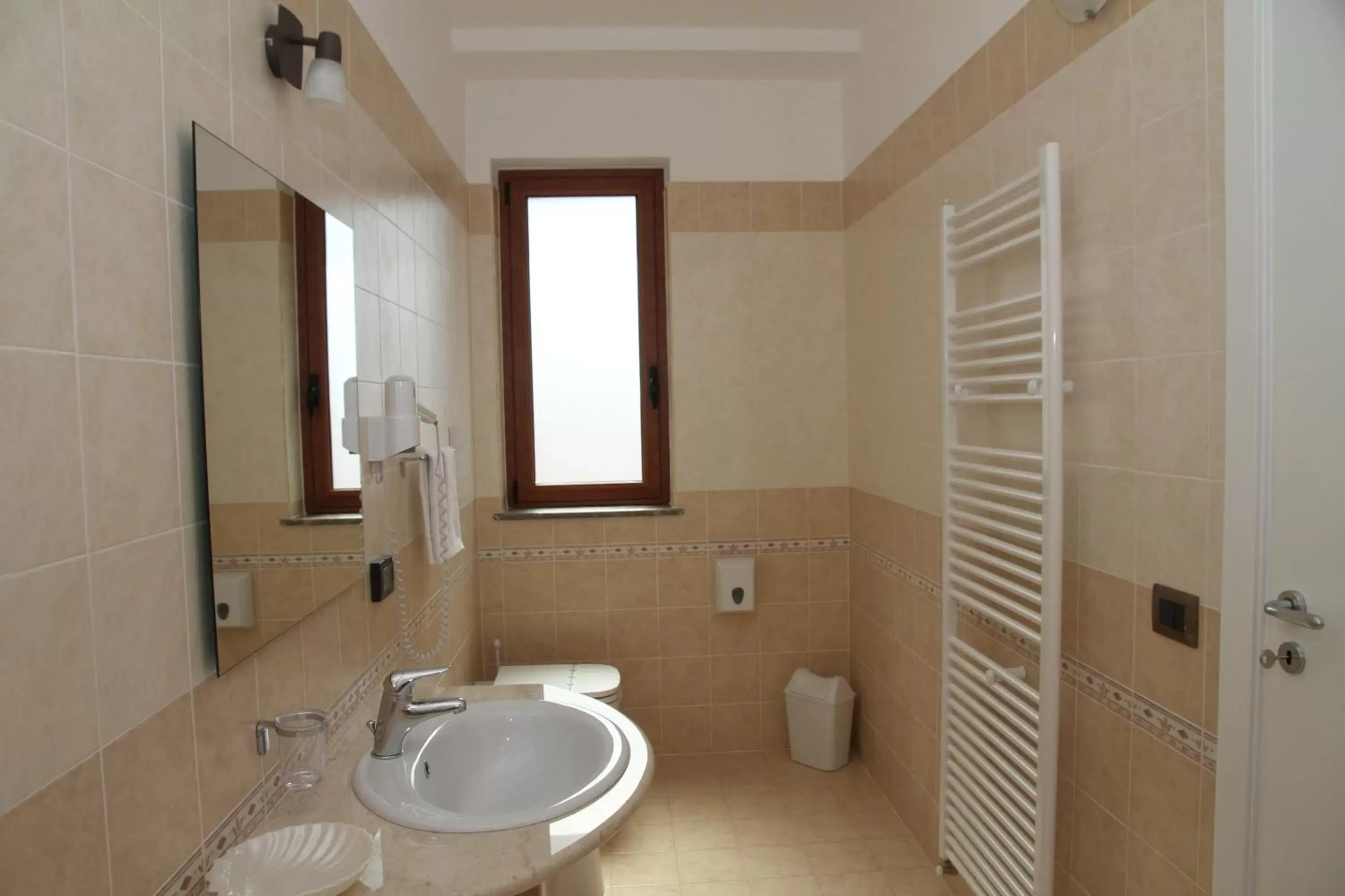 Bathroom in Monte San Giovanni-Nebrodi Rooms