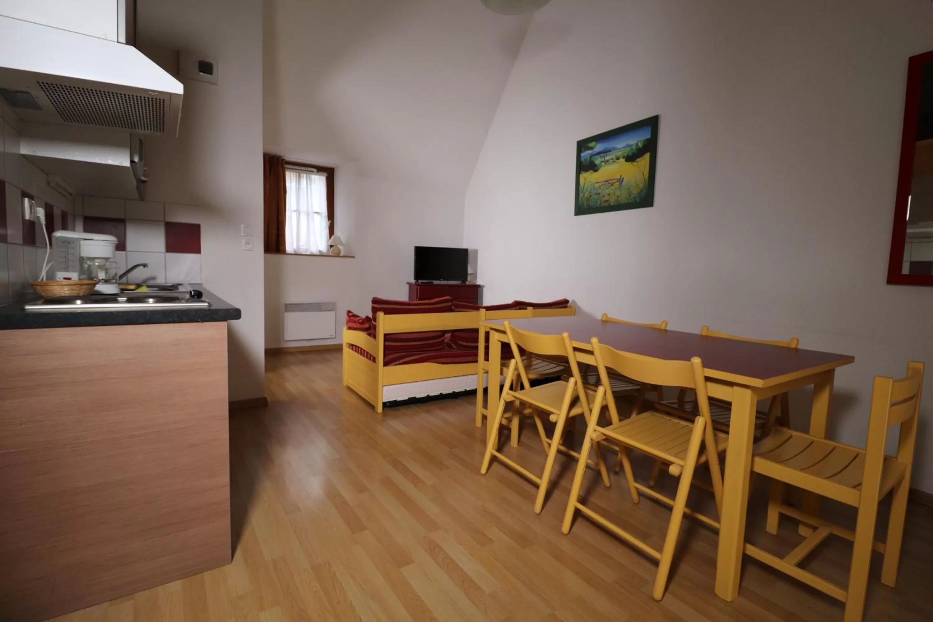 Toilet, Dining Area in Chateau Ricard