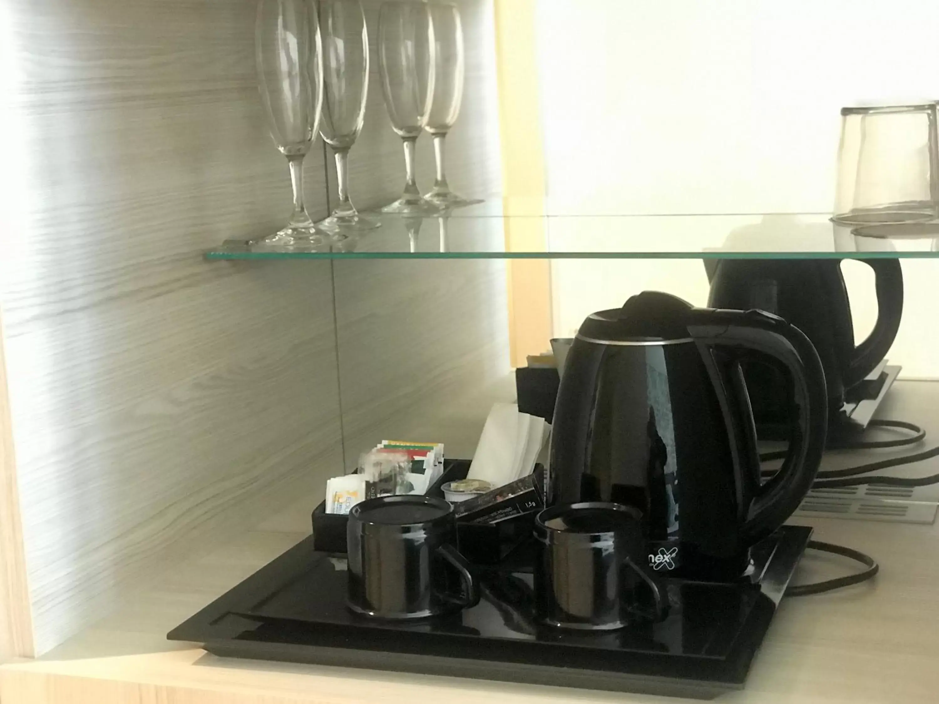 Coffee/Tea Facilities in Hotel Neptuno