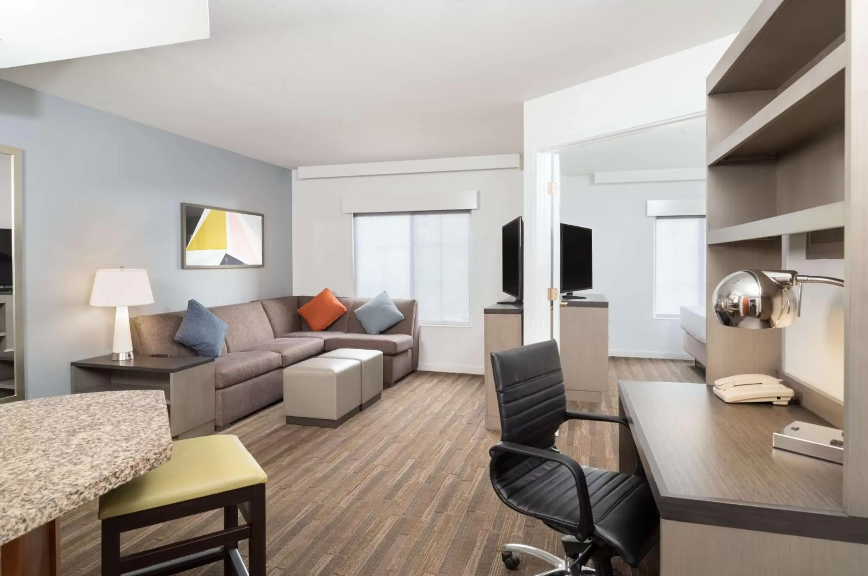One-Bedroom King Suite with Sofa Bed in Hyatt House White Plains