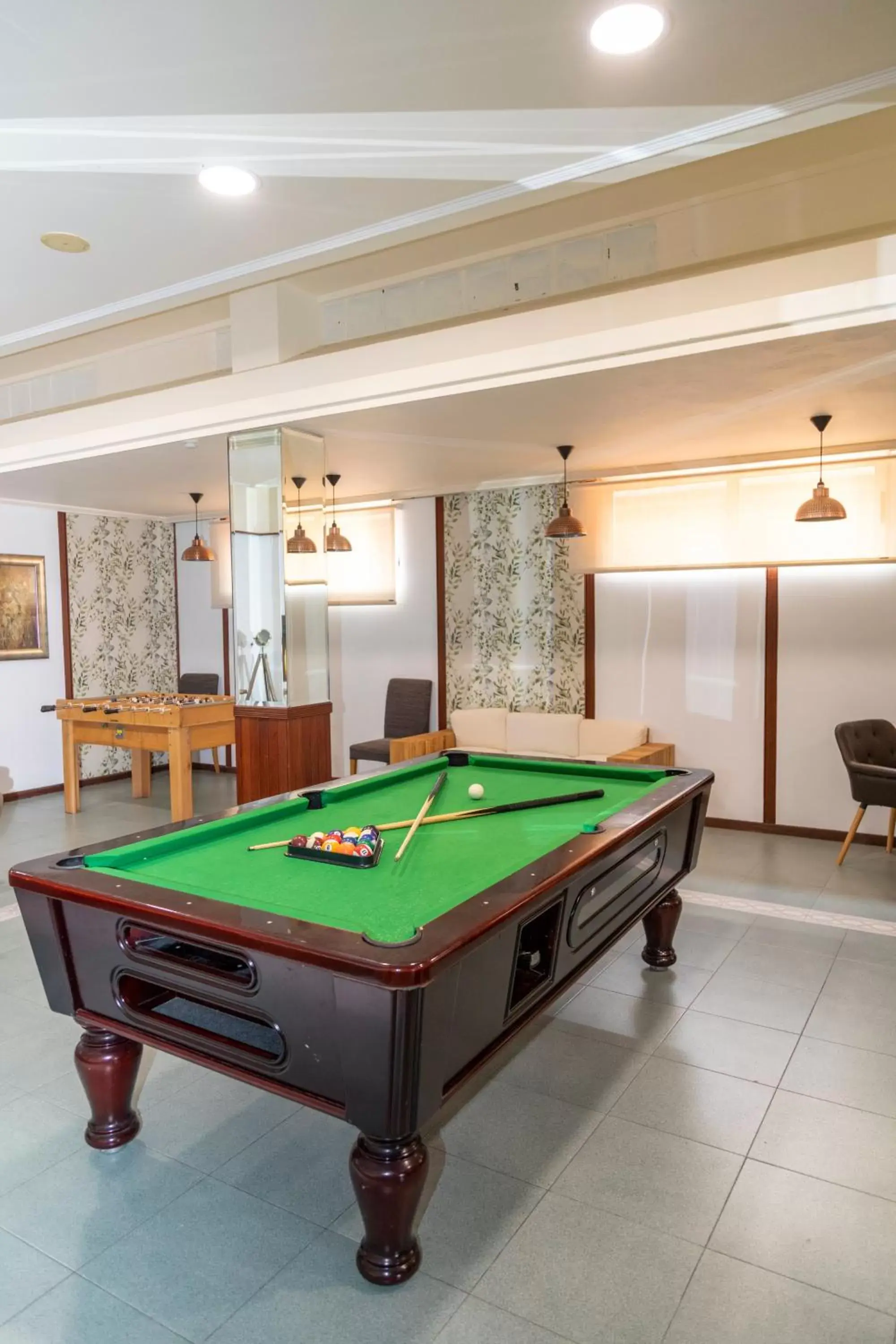 Billiards in Hotel Ría de Suances