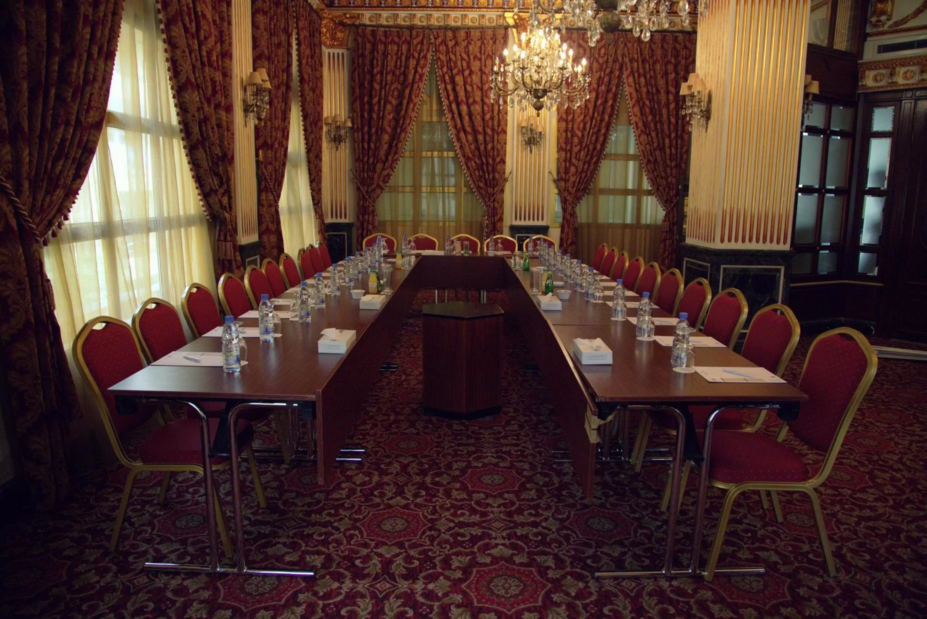 Banquet/Function facilities in Serenada Golden Palace - Boutique Hotel