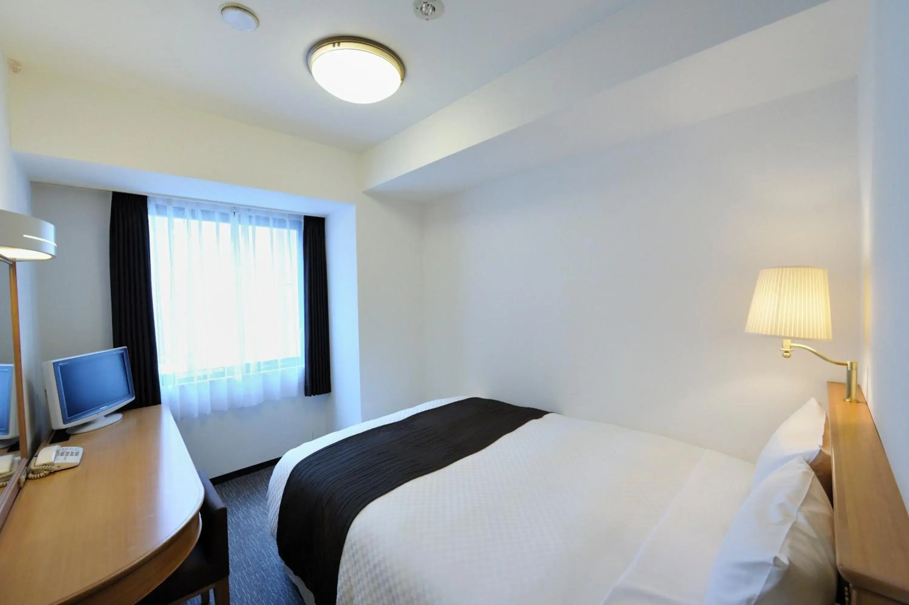 Bed, Room Photo in Court Hotel Shin-Yokohama