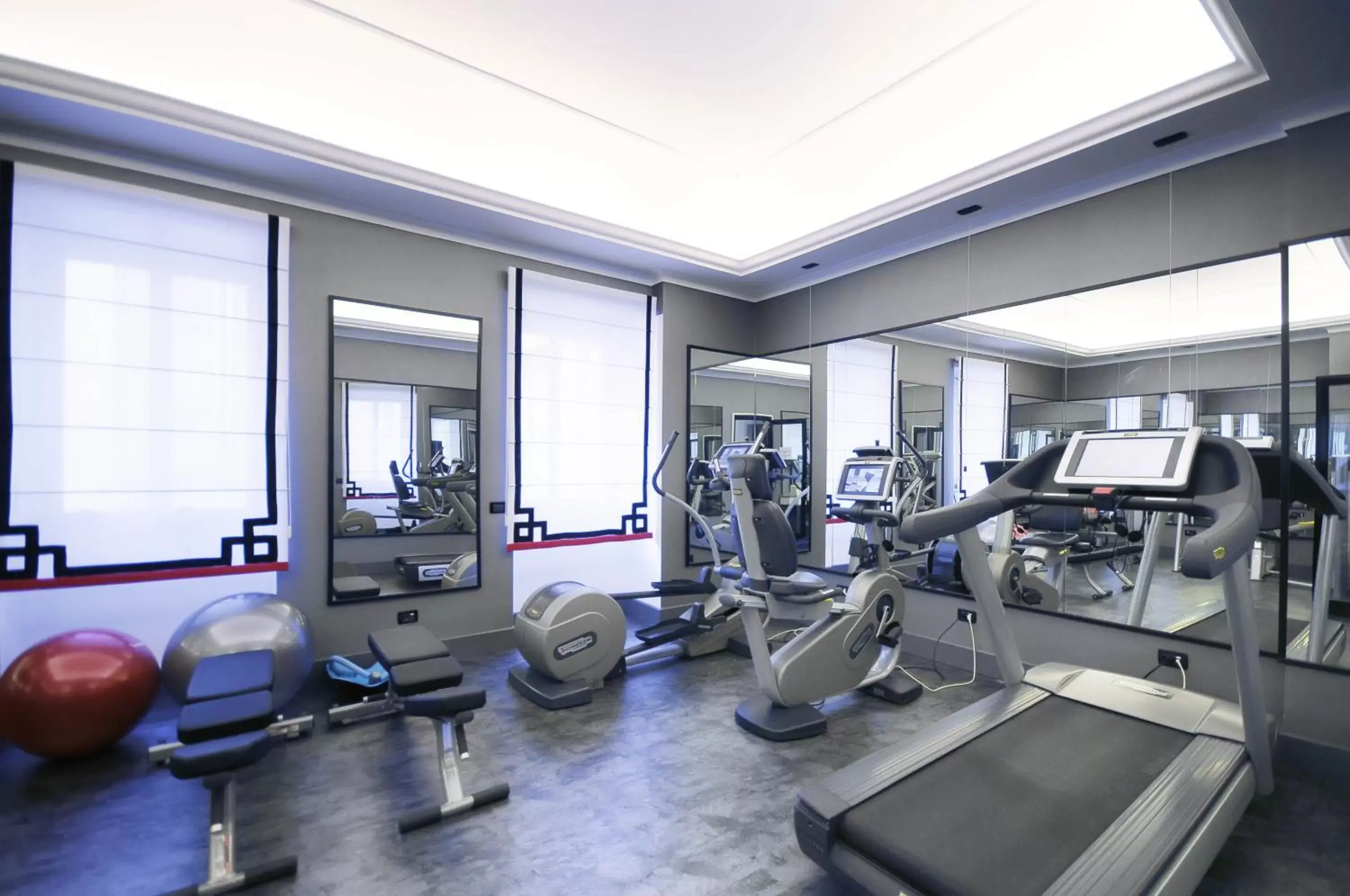 Fitness centre/facilities in Grand Hotel Santa Lucia Fitness centre/facilities in Grand Hotel Santa Lucia