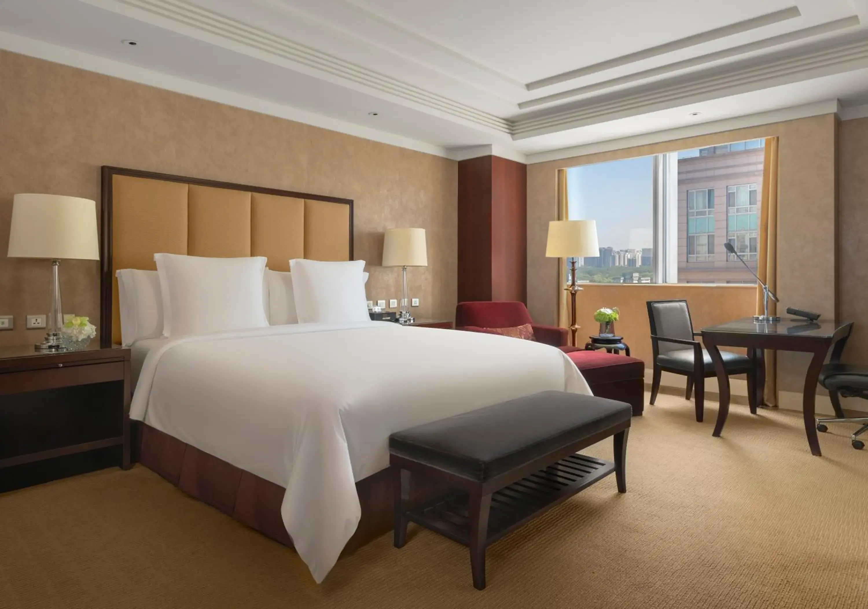 Bedroom, Bed in Four Seasons Hotel Beijing