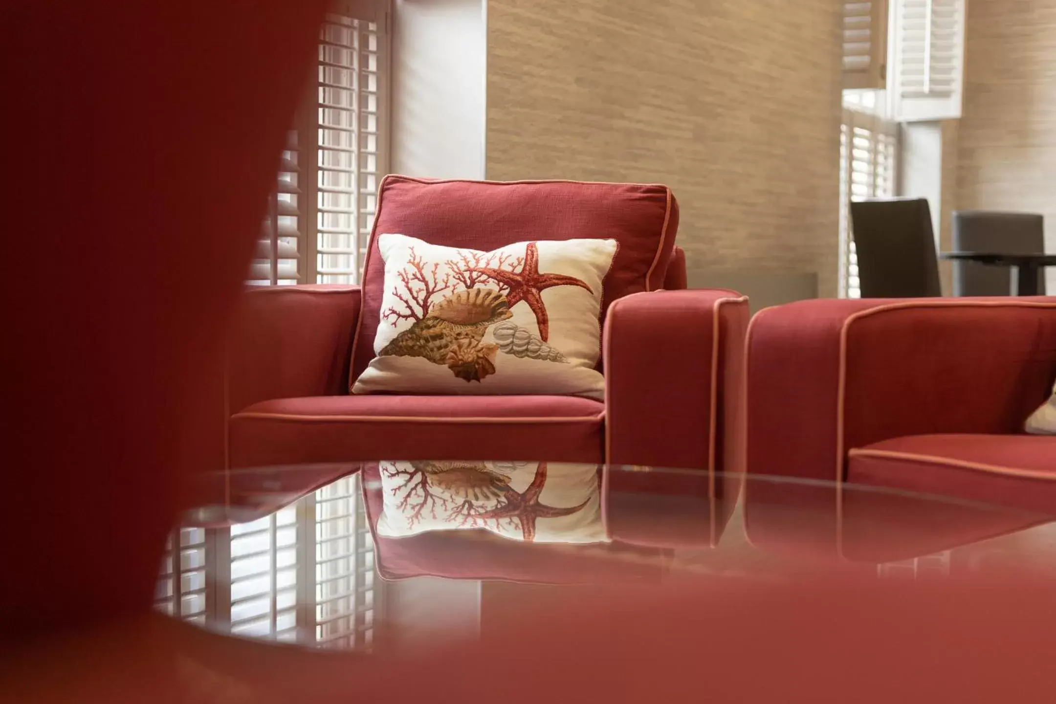 Lobby or reception, Seating Area in The Mariner, Westport