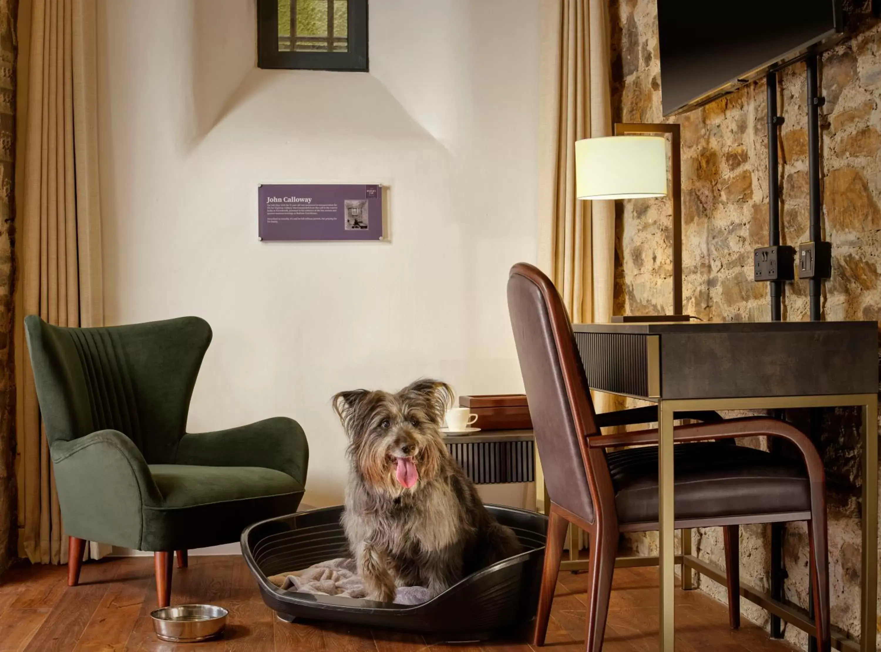 Seating area, Pets in Bodmin Jail Hotel