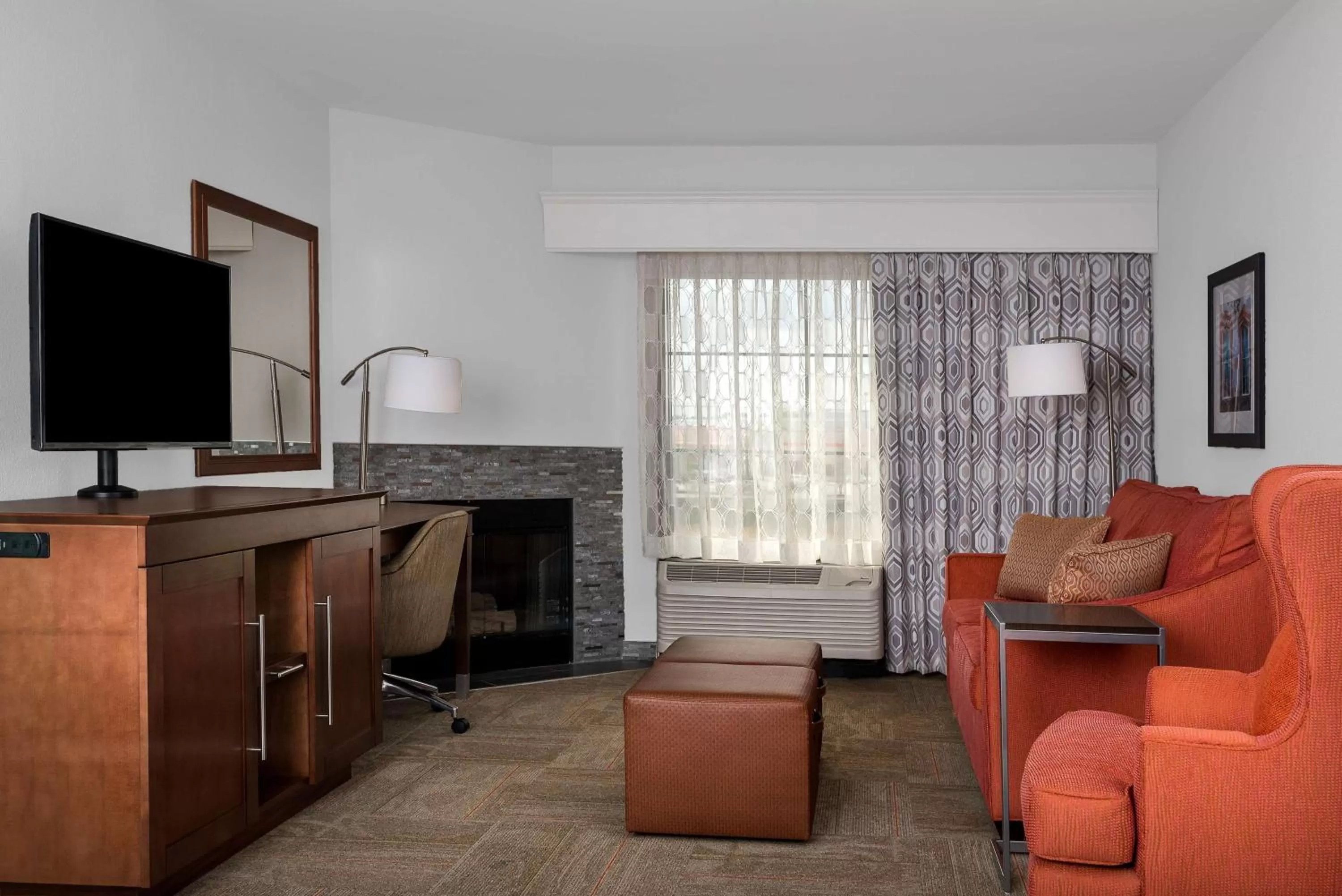 Bed in Hampton Inn & Suites Florence Center