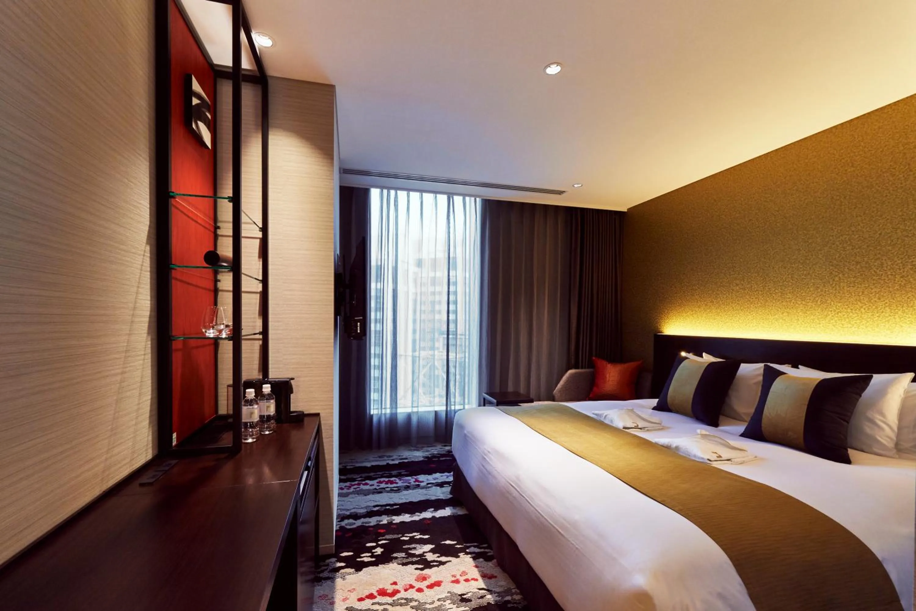 Bedroom, Bed in The Gate Hotel Tokyo by Hulic