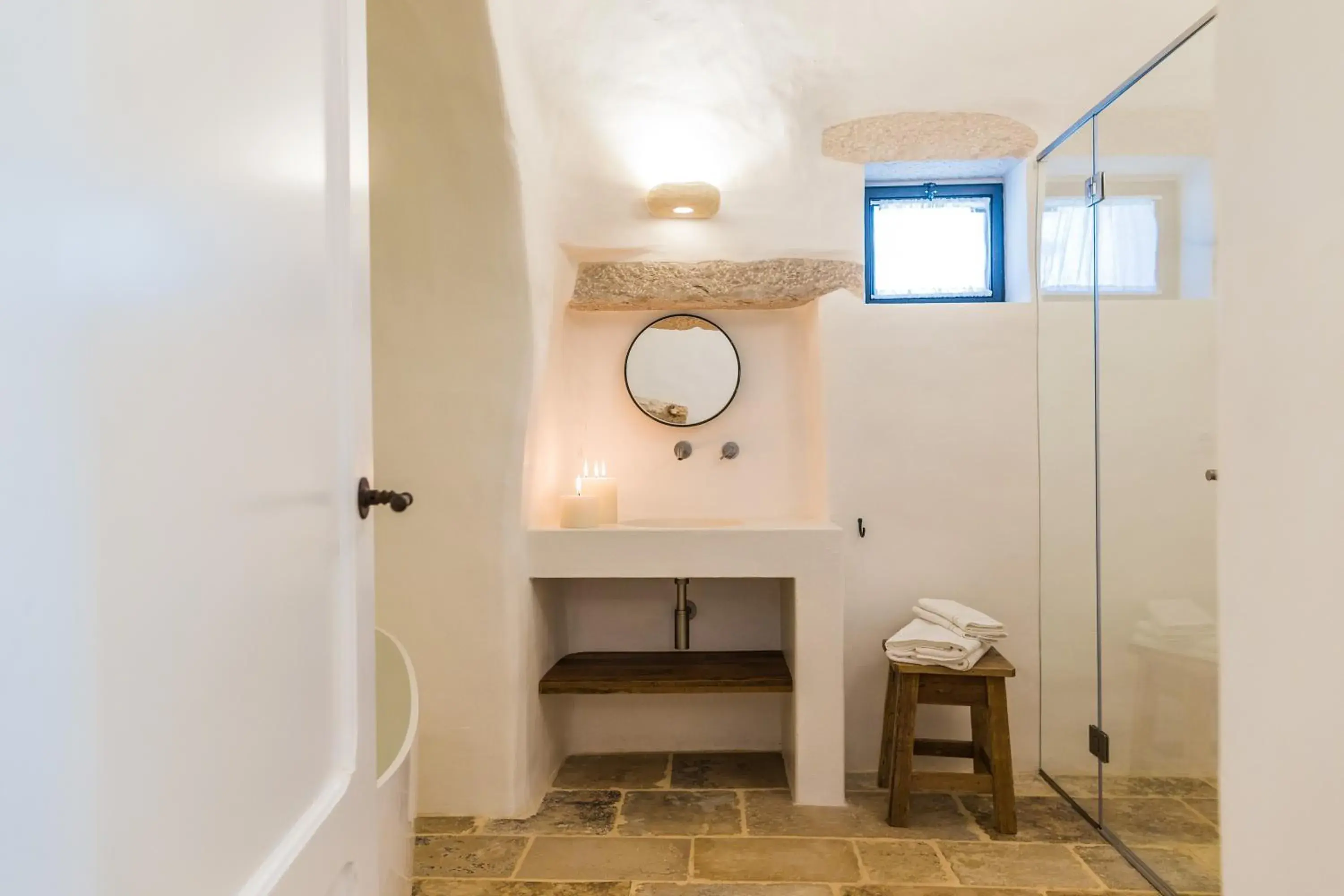 Bathroom in Borgo Canonica