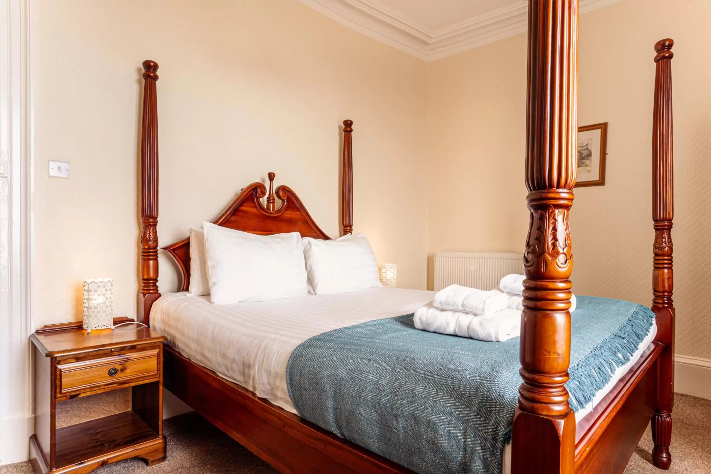 Bed in Manor House Hotel Holy Island