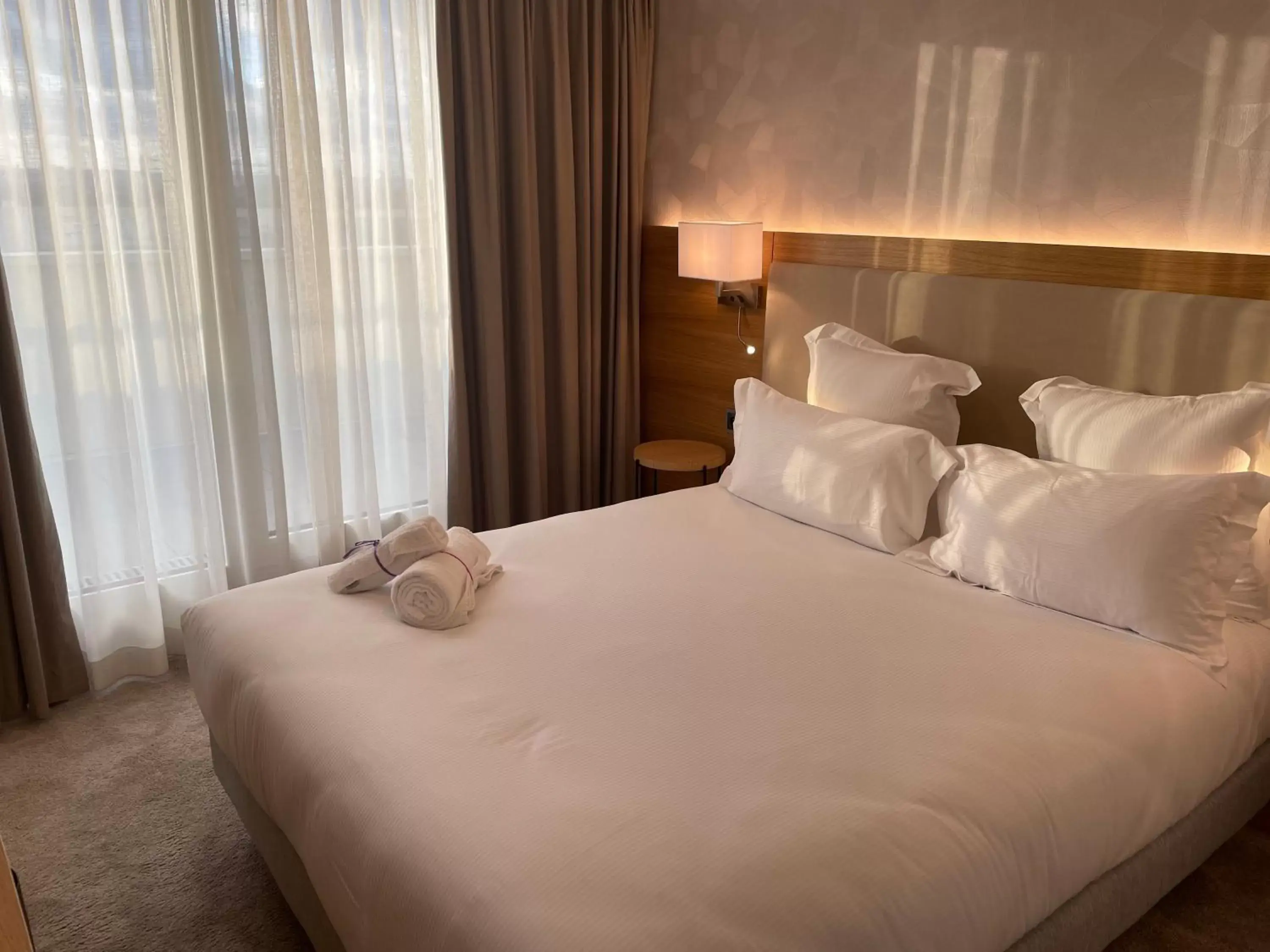 Bedroom, Bed in Brit Hotel Paris Orly Rungis