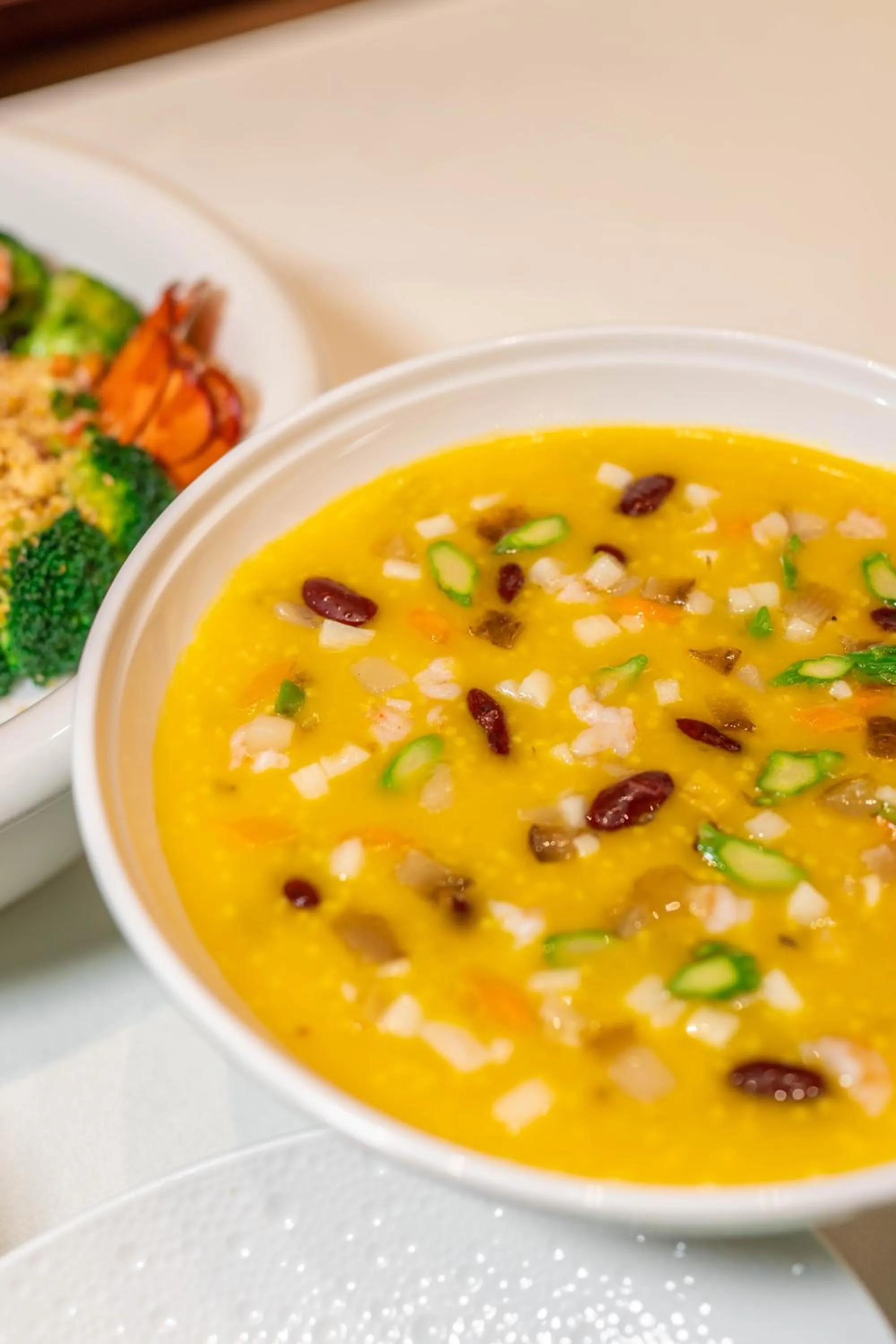 Restaurant/places to eat, Food in Shangri-La Hotel, Wuhan