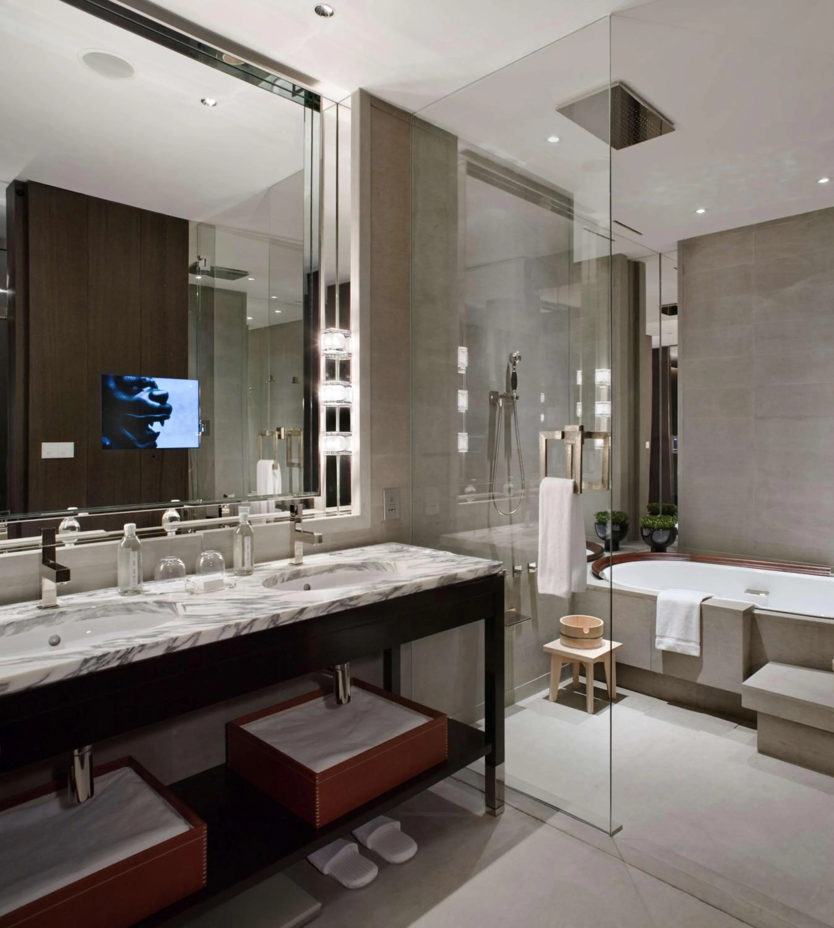 Bathroom in Park Hyatt Shanghai