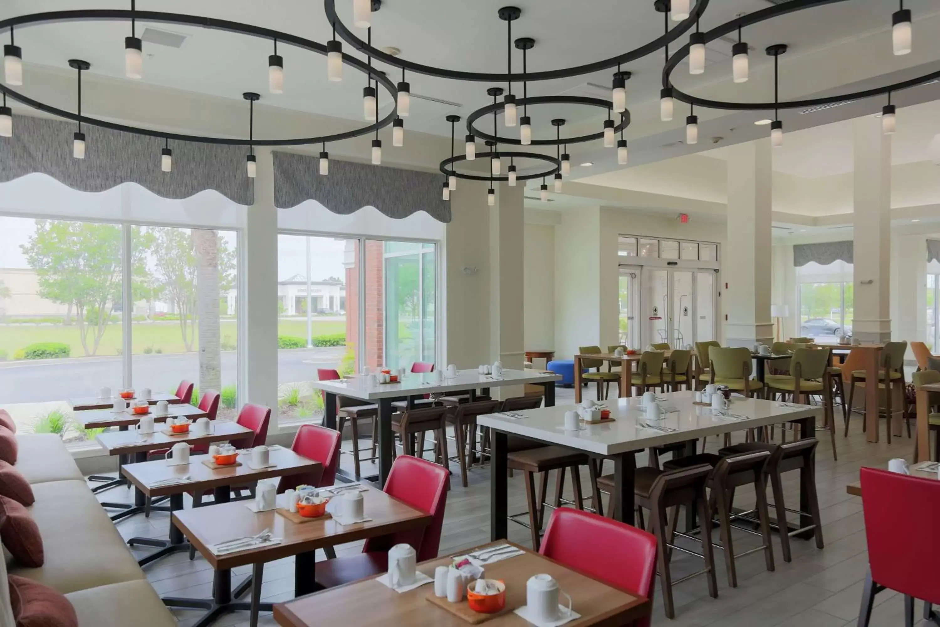 Restaurant/Places to Eat in Hilton Garden Inn Myrtle Beach/Coastal Grand Mall