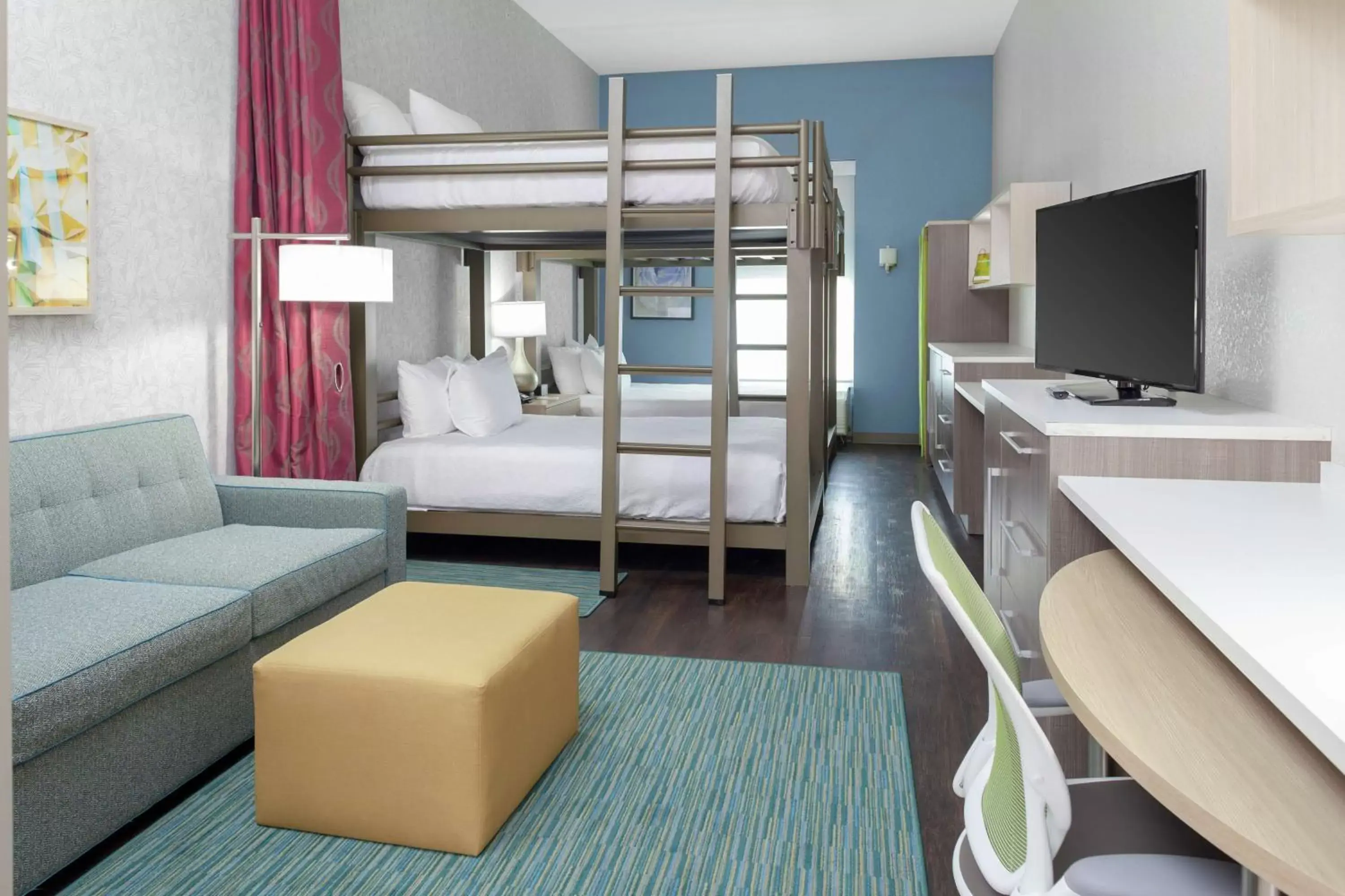 Queen Room with Bunk beds and Sofabed in Home2 Suites By Hilton Orlando South Park - Near Epic Universe Queen Room with Bunk beds and Sofabed in Home2 Suites By Hilton Orlando South Park - Near Epic Universe