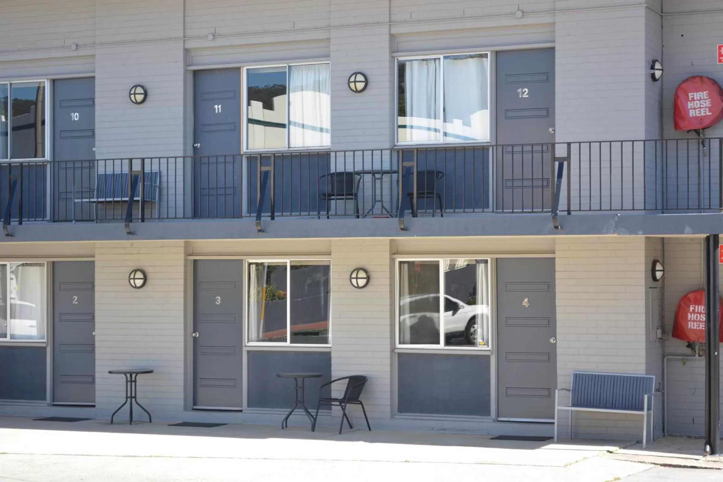 Property building in Commercial Hotel Motel Lithgow