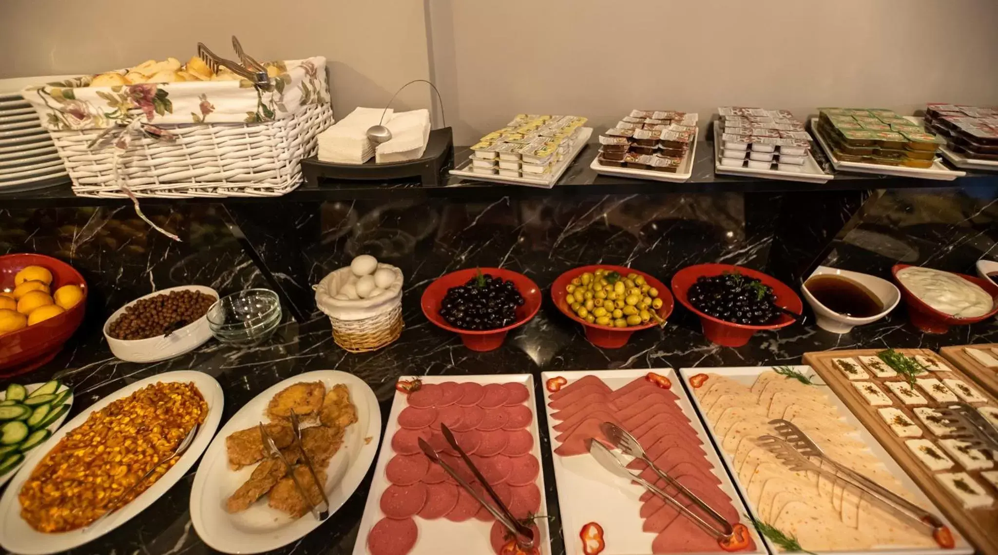 Food and drinks, Food in New Taksim Hotel