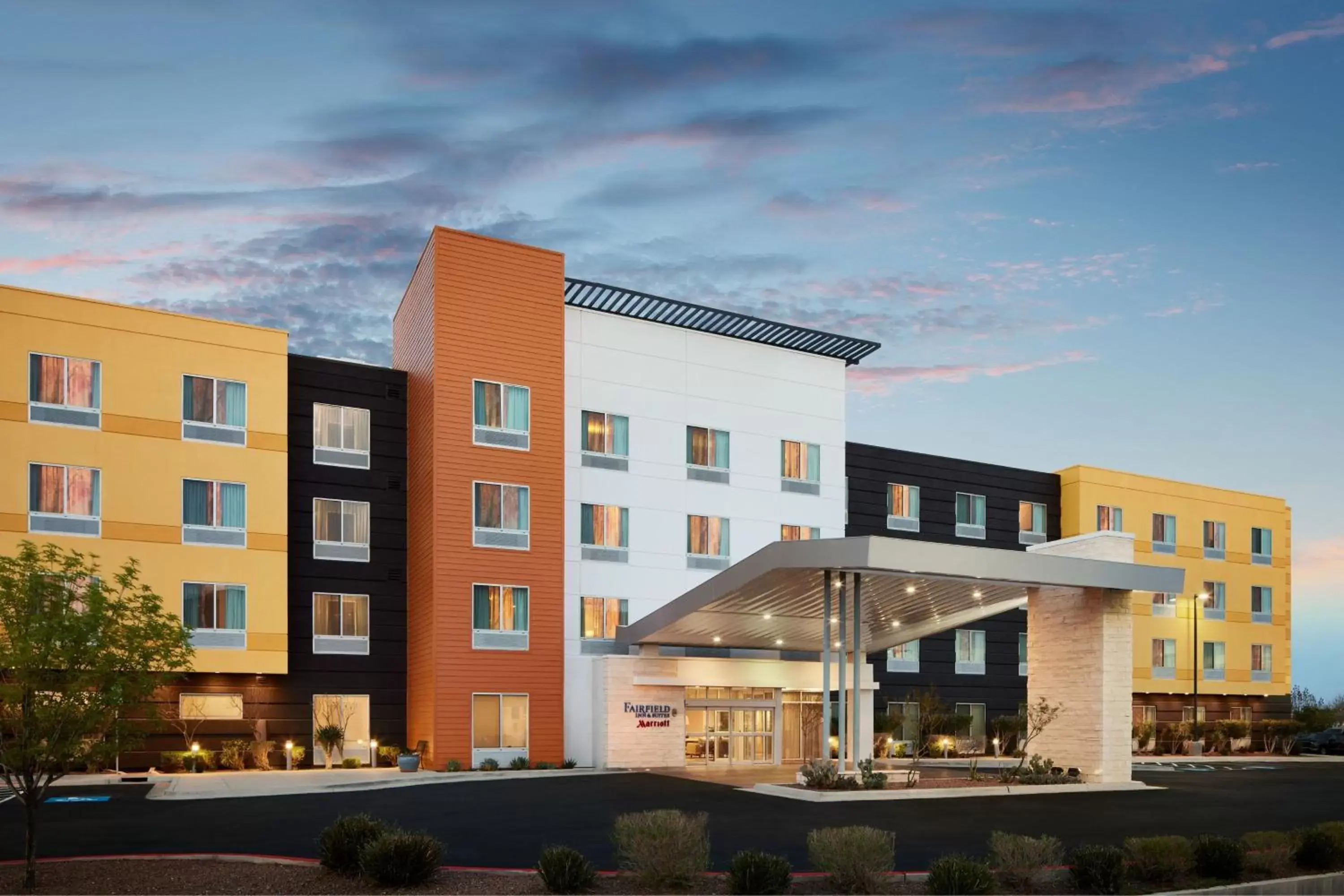 Property Building in Fairfield Inn & Suites by Marriott El Paso Airport