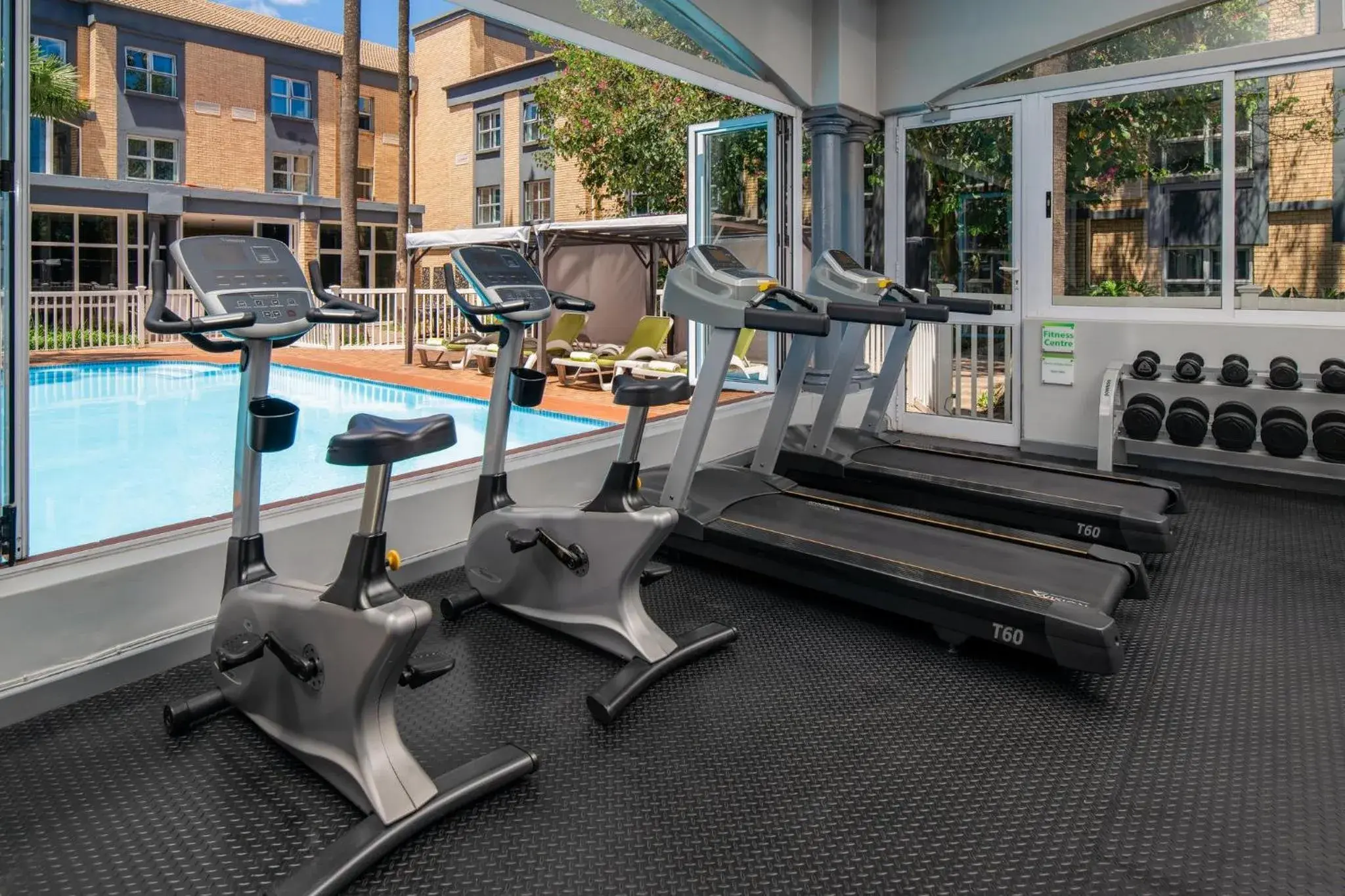 Spa and wellness centre/facilities, Fitness Center/Facilities in Holiday Inn Johannesburg Airport, an IHG Hotel