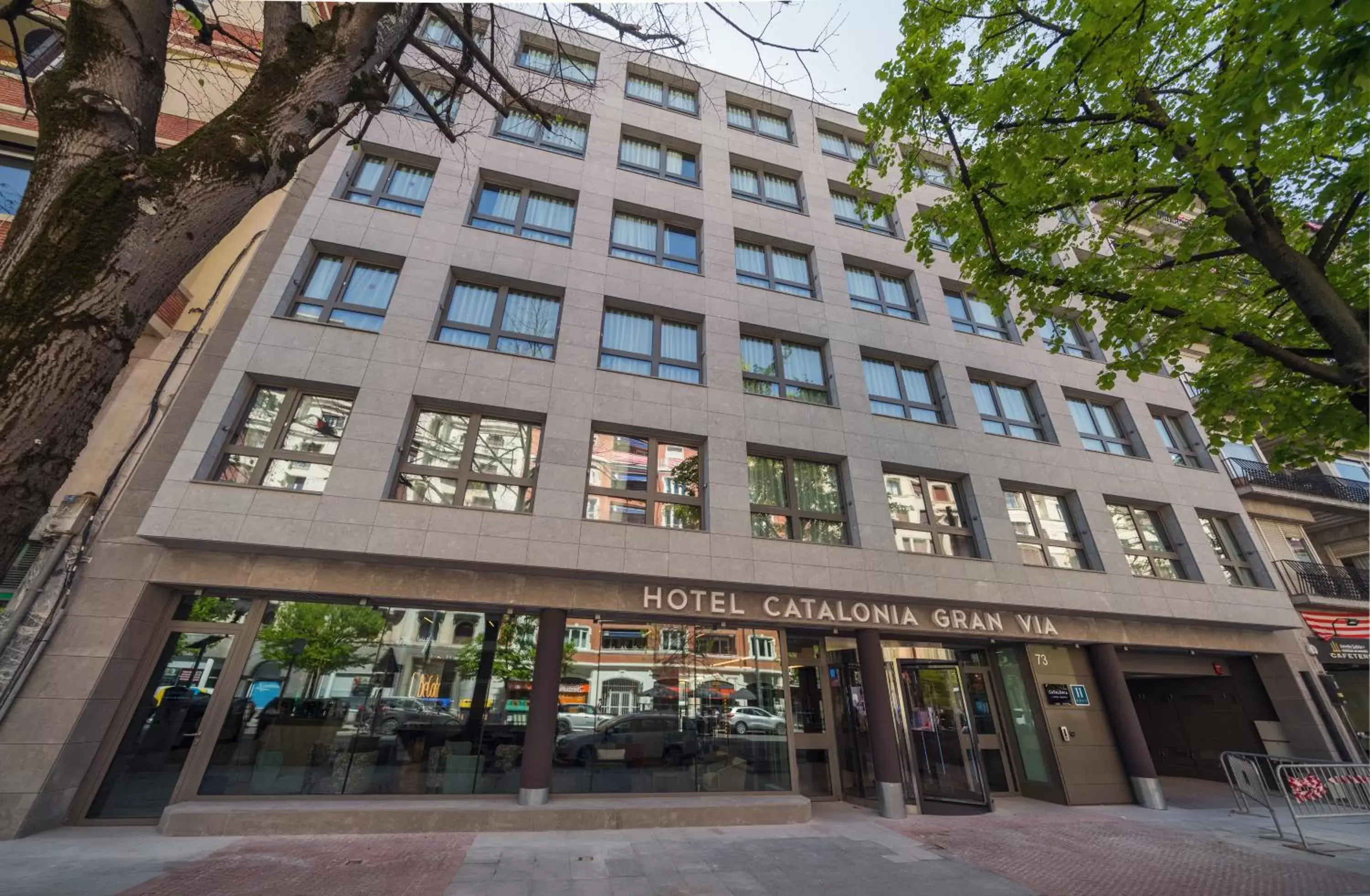 Property building in Catalonia Gran Vía Bilbao