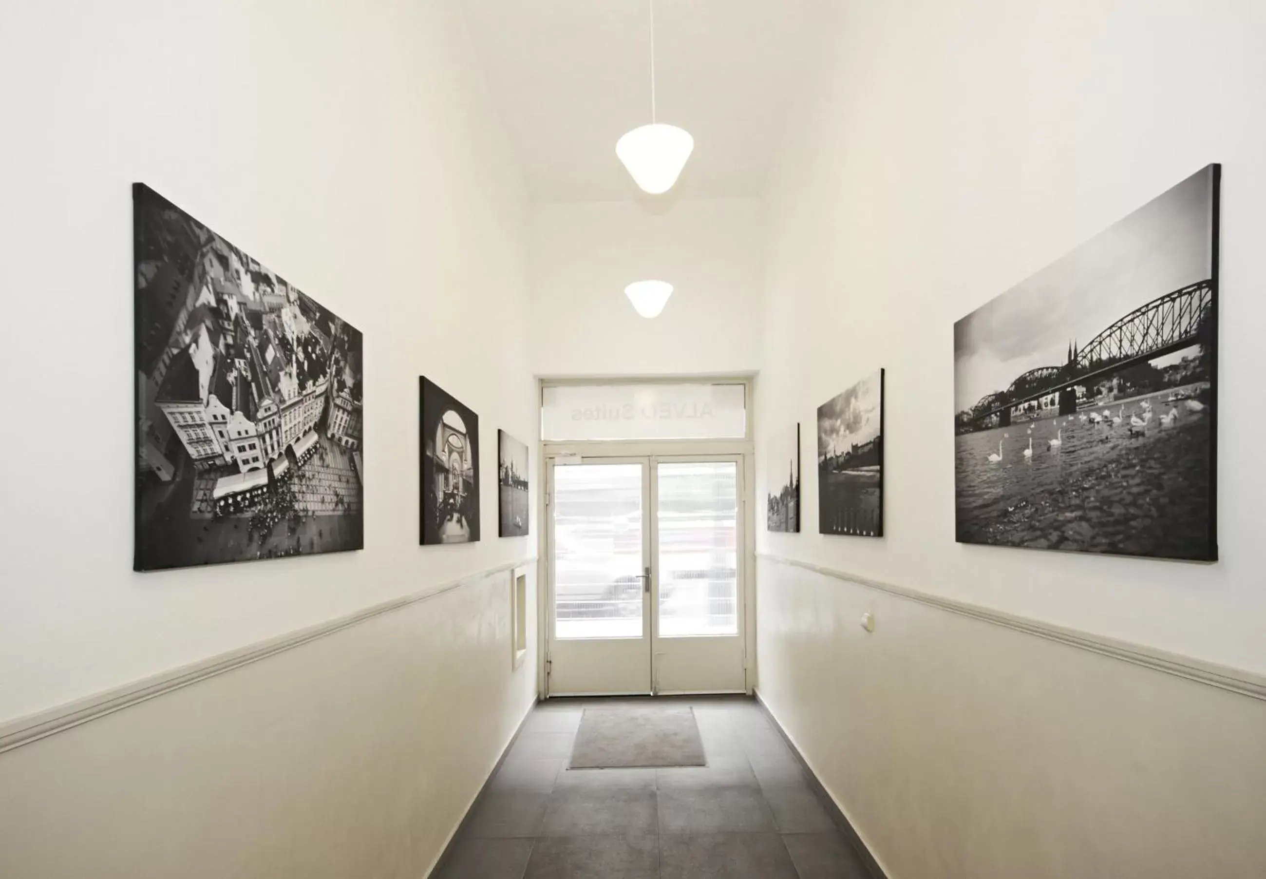 Facade/entrance in Alveo Suites Facade/entrance in Alveo Suites