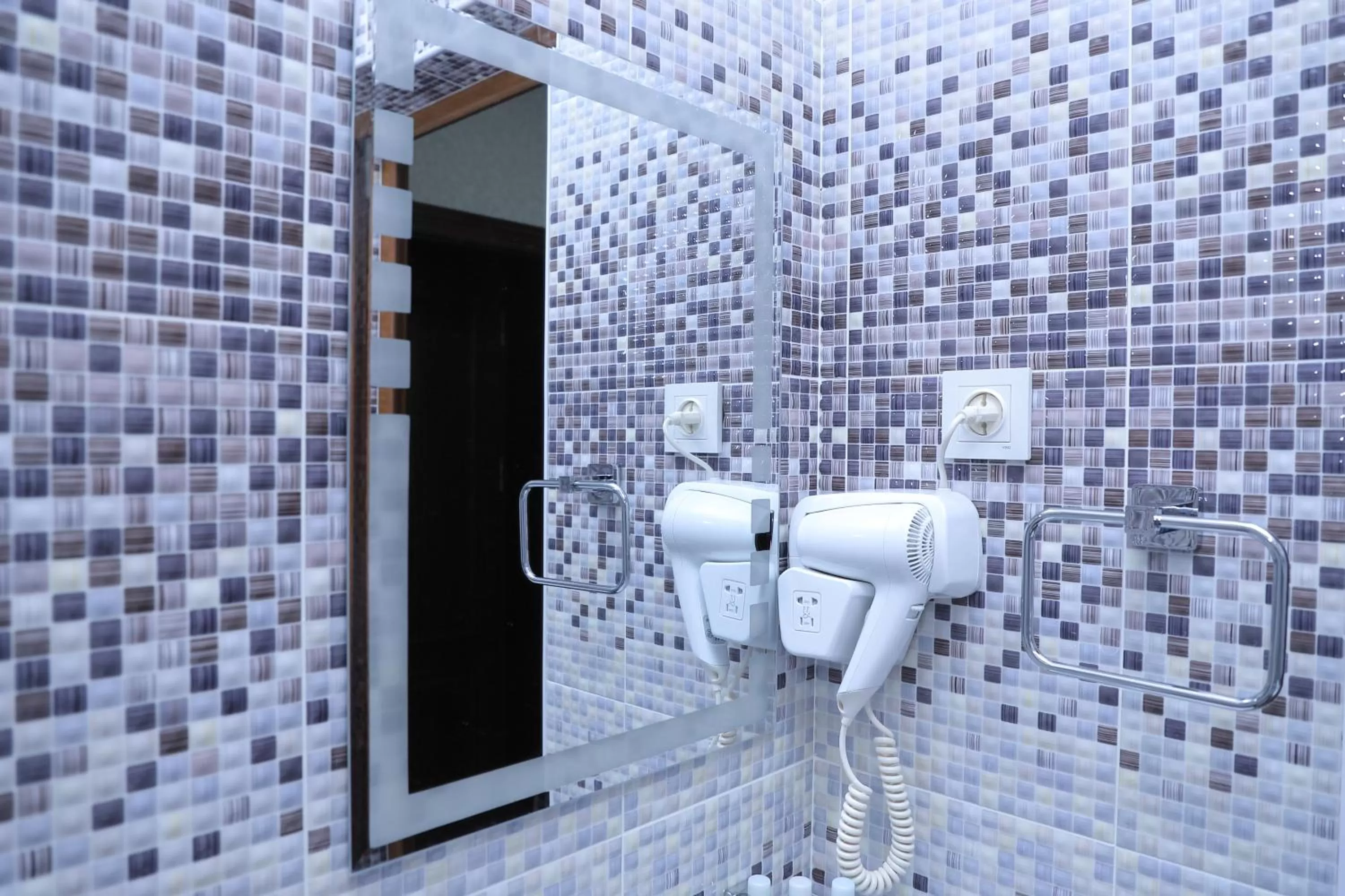 Shower in Osiyo Palace