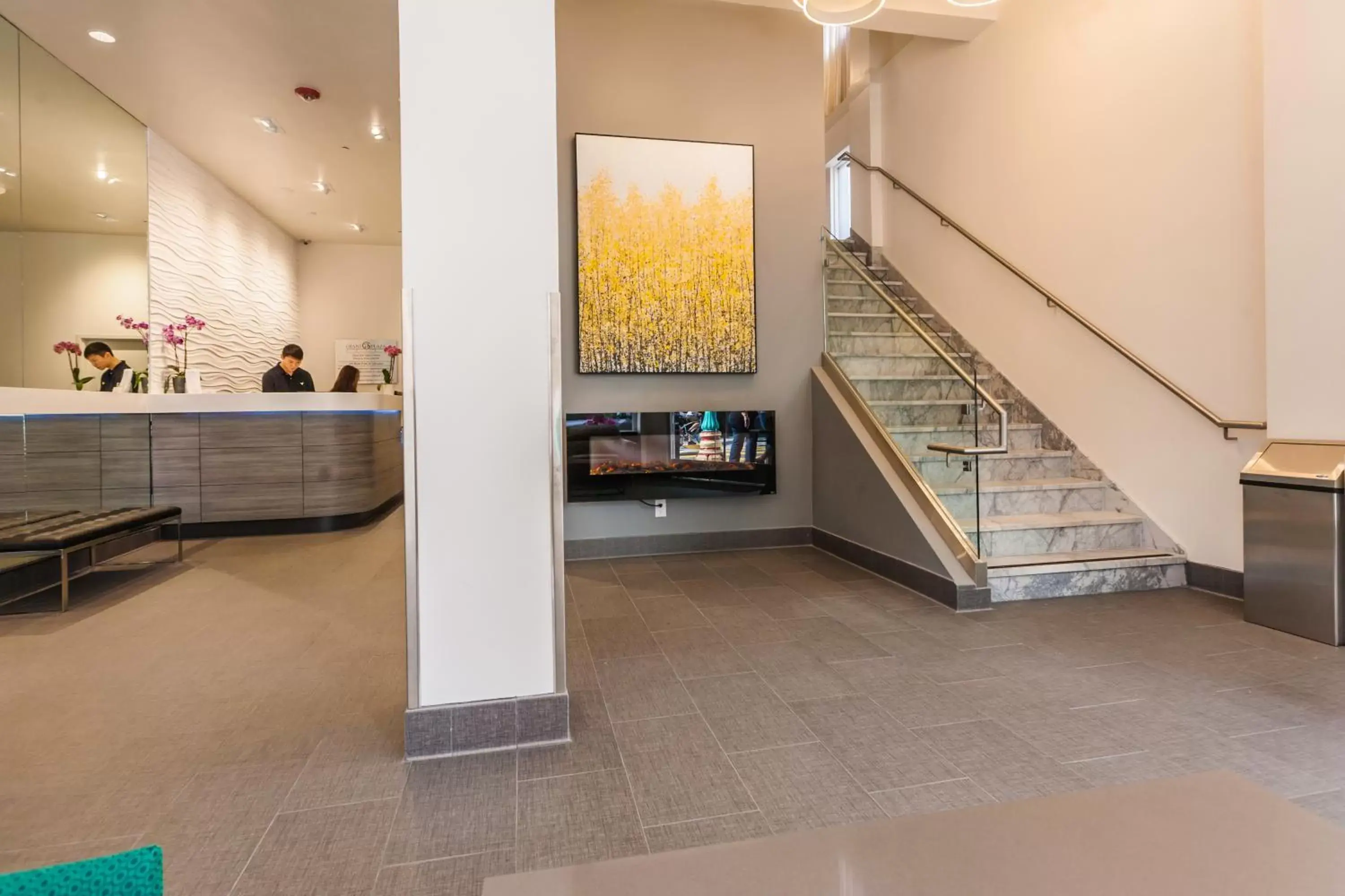 Lobby or reception in Grant Plaza Hotel