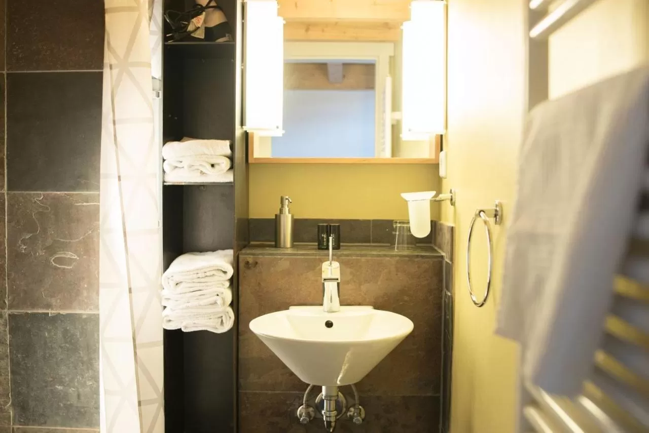 Bathroom in Hotel Alter Hafenspeicher