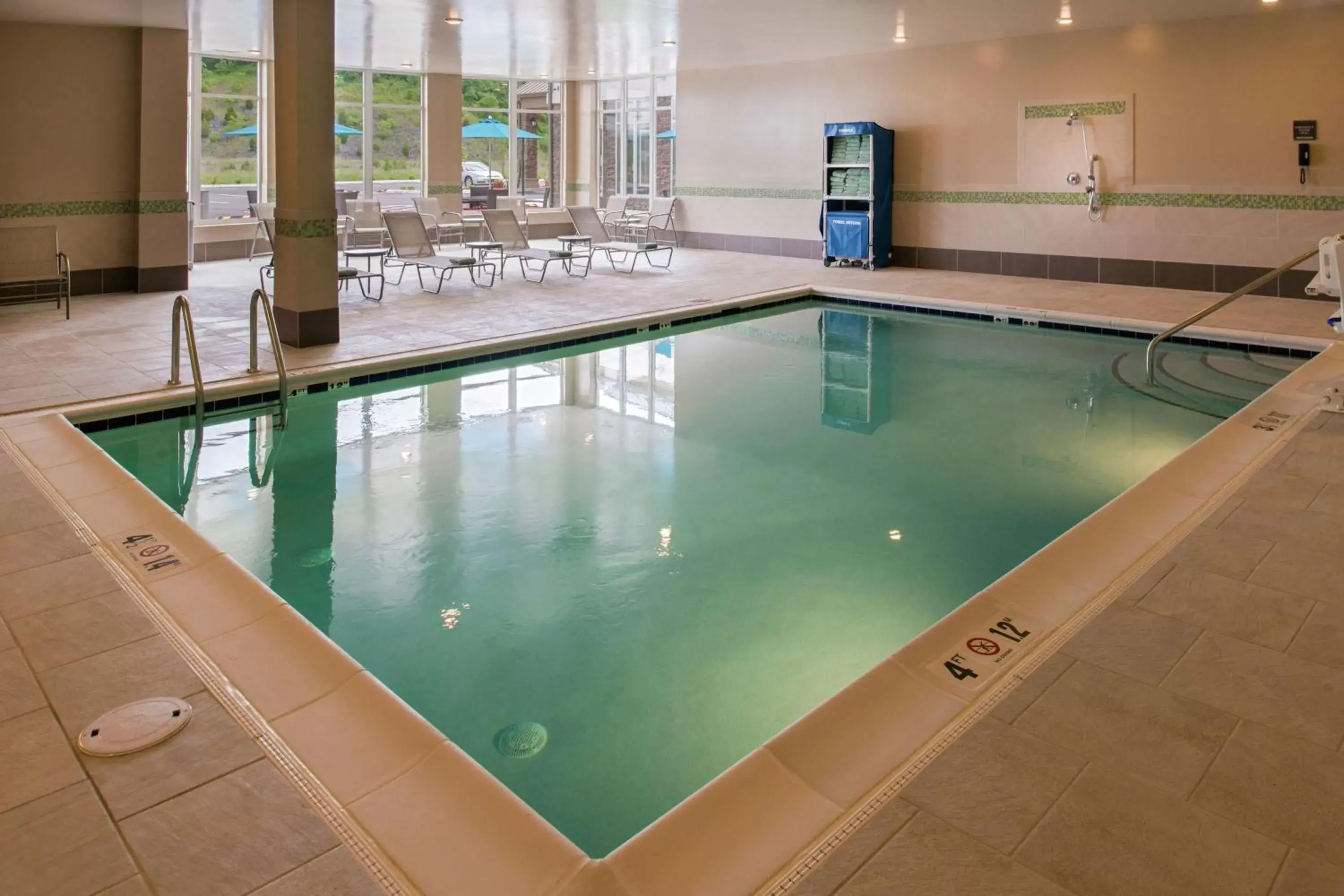 Swimming Pool in Hilton Garden Inn Bristol