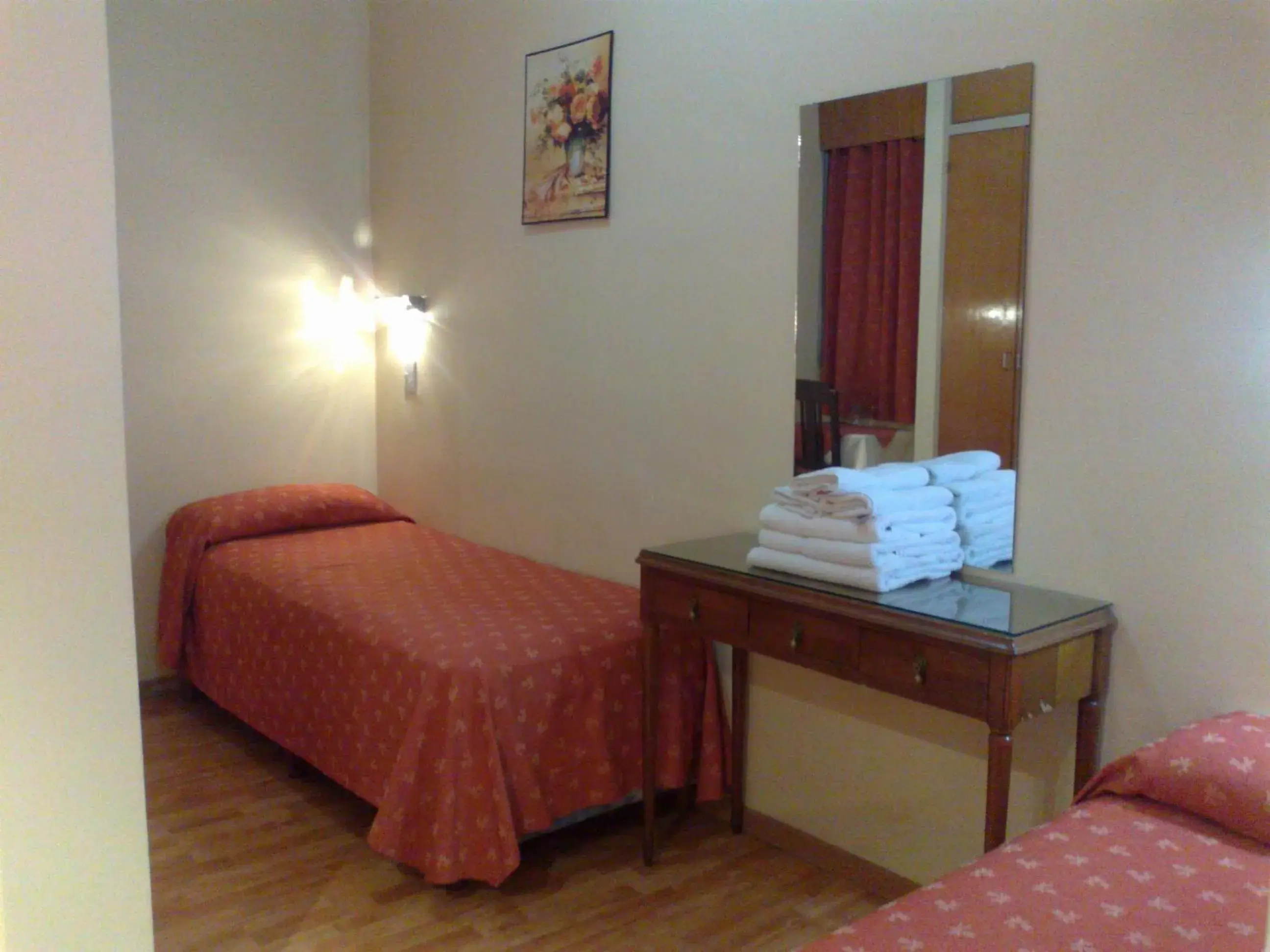 Bedroom, Bed in Hotel El Cabildo