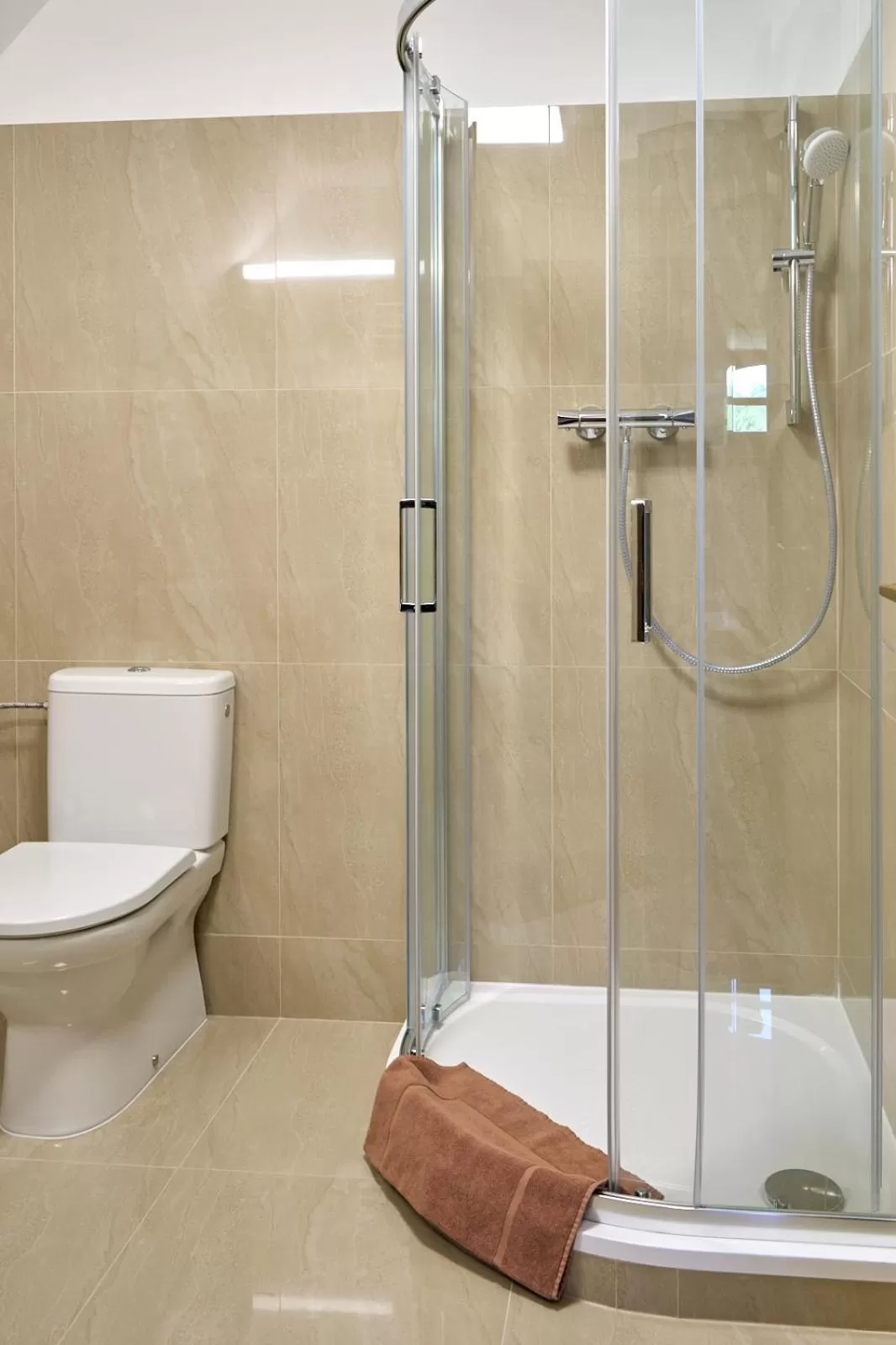 Bathroom in Vila Lovců králových