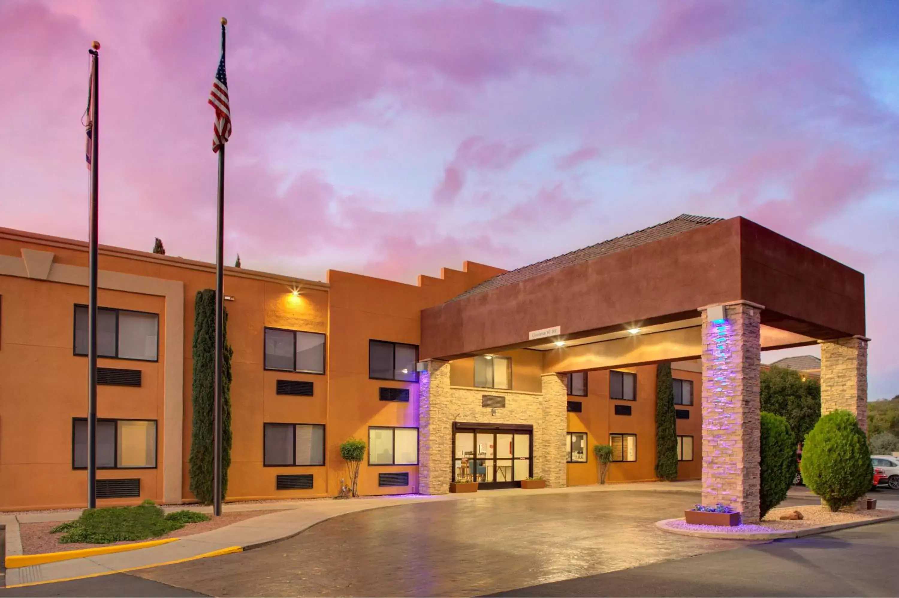 Property Building in Holiday Inn Express Sedona - Oak Creek, an IHG Hotel