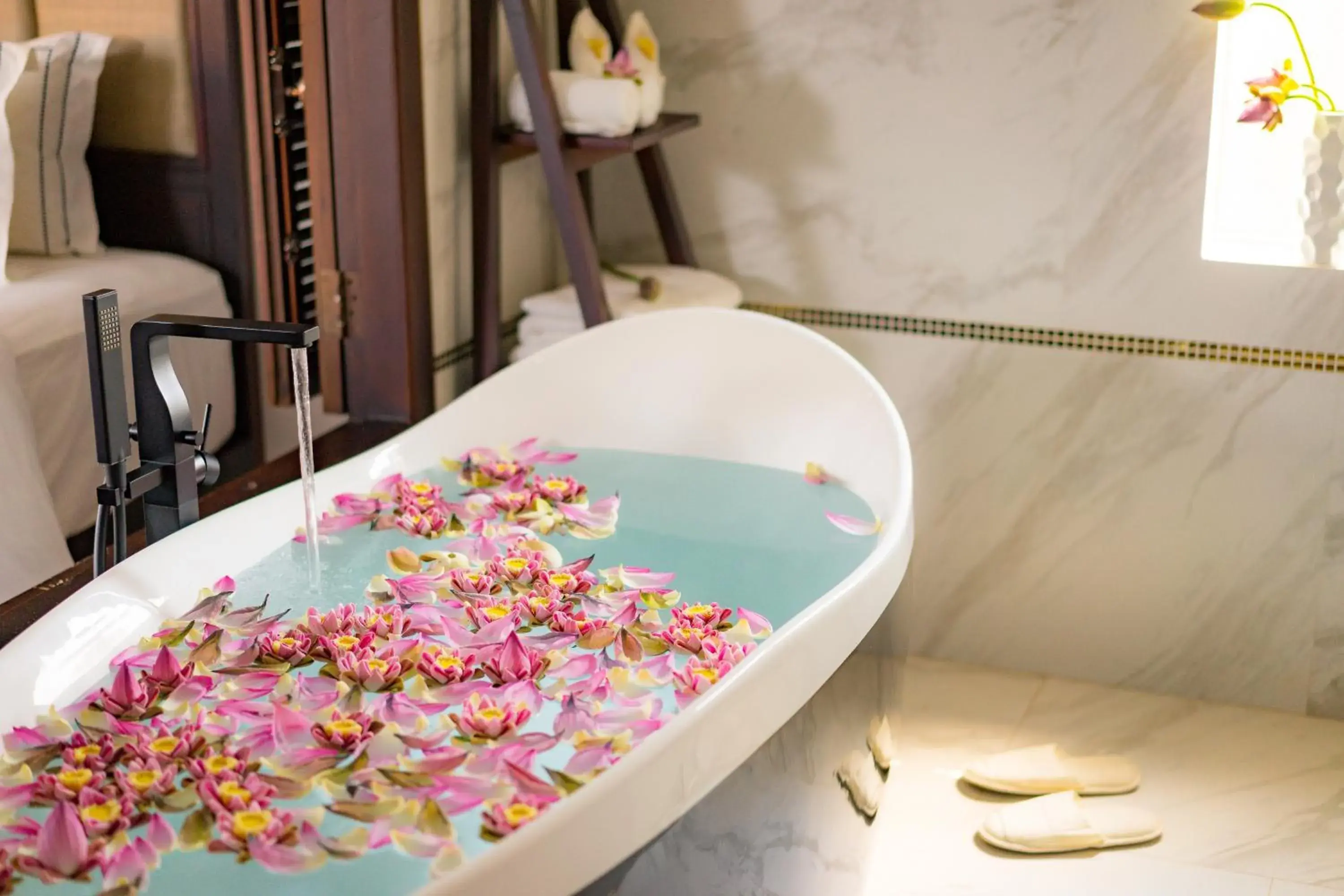 Classic Suite Pool View with 2 Single Beds in The Embassy Angkor Resort & Spa Classic Suite Pool View with 2 Single Beds in The Embassy Angkor Resort & Spa