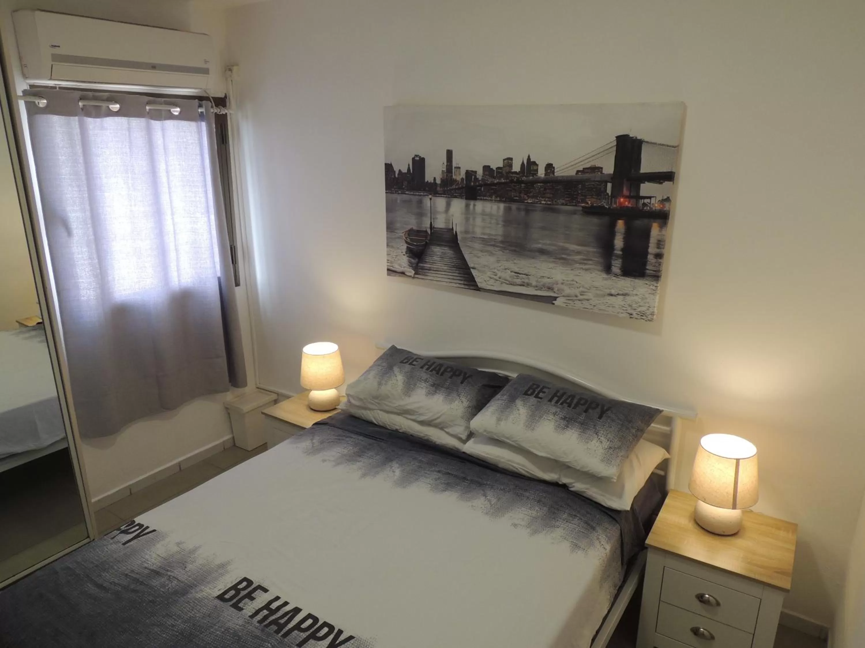 Bedroom, Bed in Lev Eilat Suites