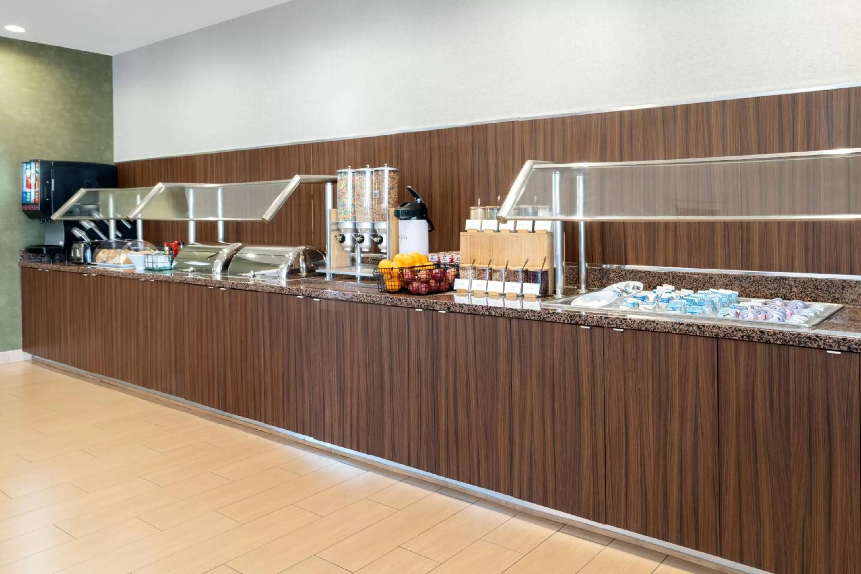 Breakfast in Fairfield Inn & Suites Orlando Ocoee