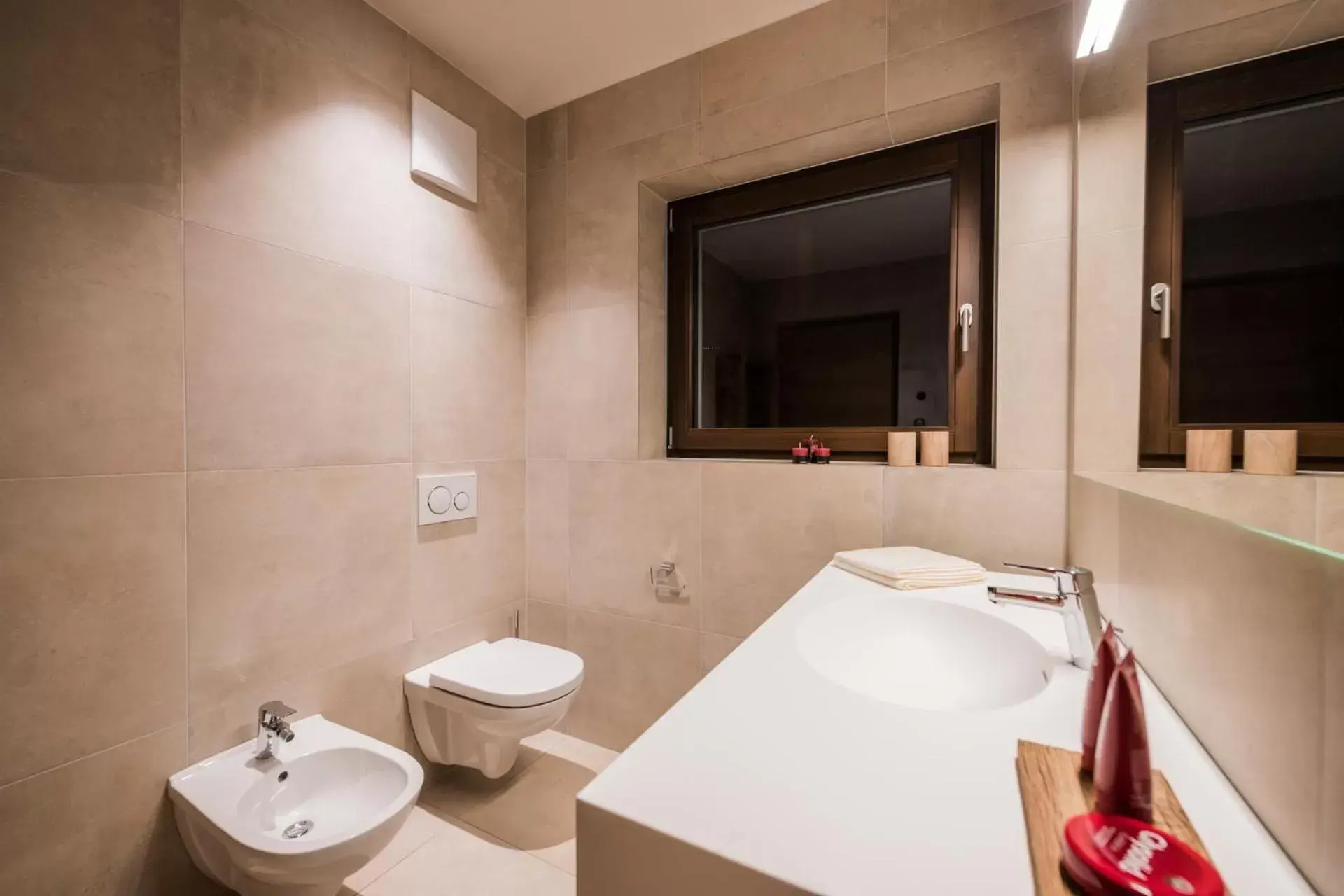 Bathroom in K1 Mountain Chalet - Luxury Apartements