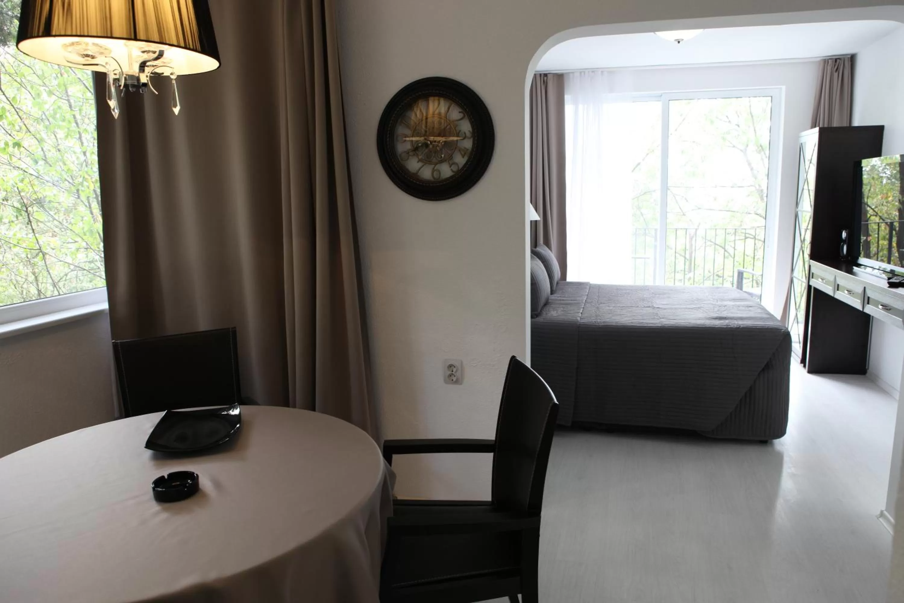 Decorative detail, Bed in Hotel Hijata