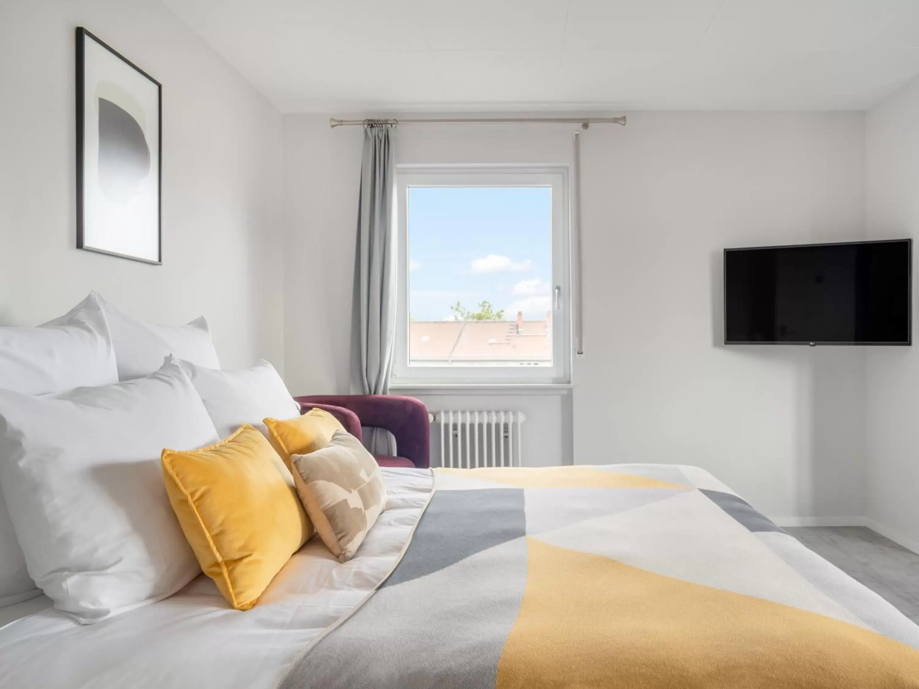 Medium Studio with Kitchenette in Numa Frankfurt Oben Medium Studio with Kitchenette in Numa Frankfurt Oben