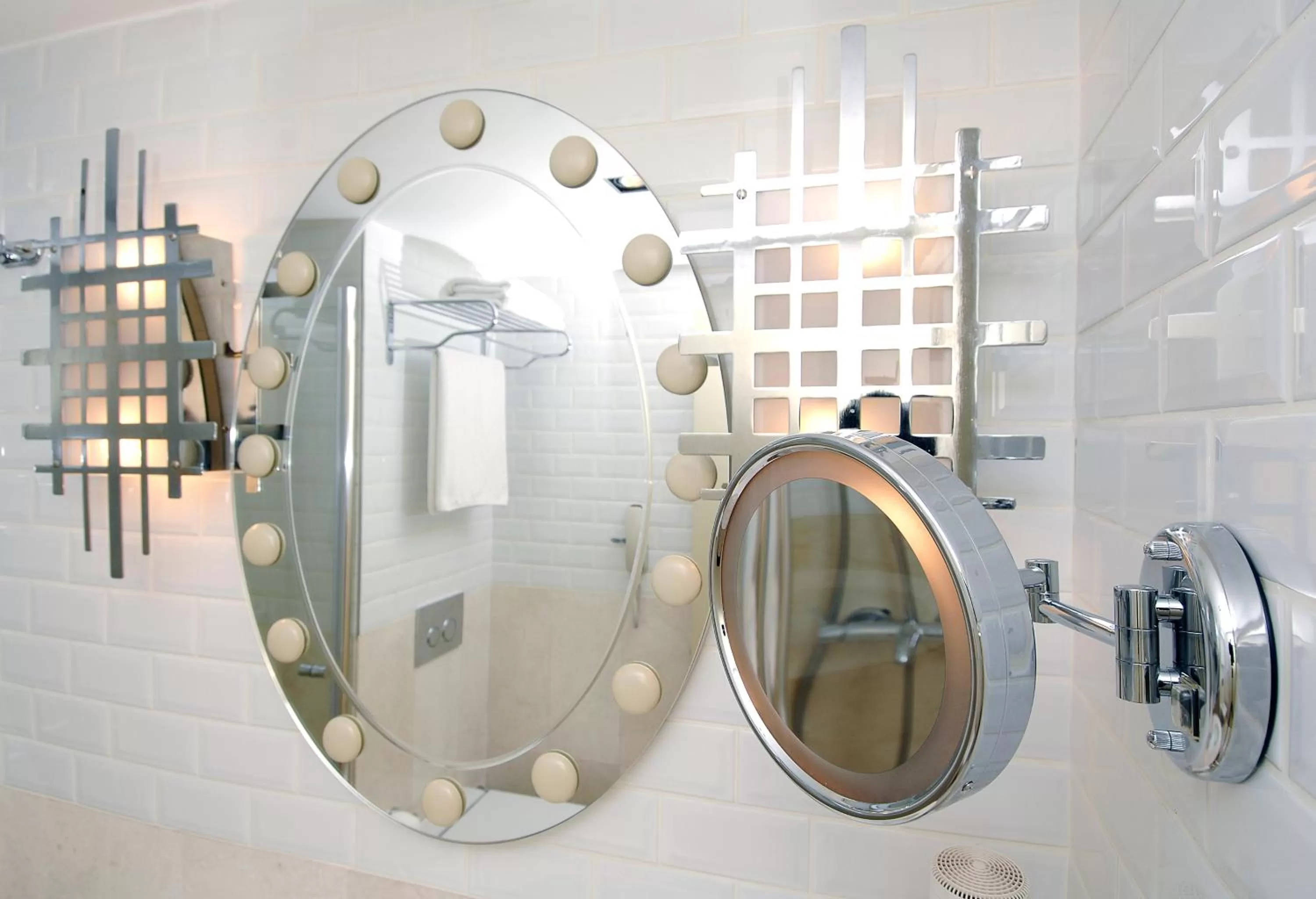 Bathroom in Taxim Hill Hotel