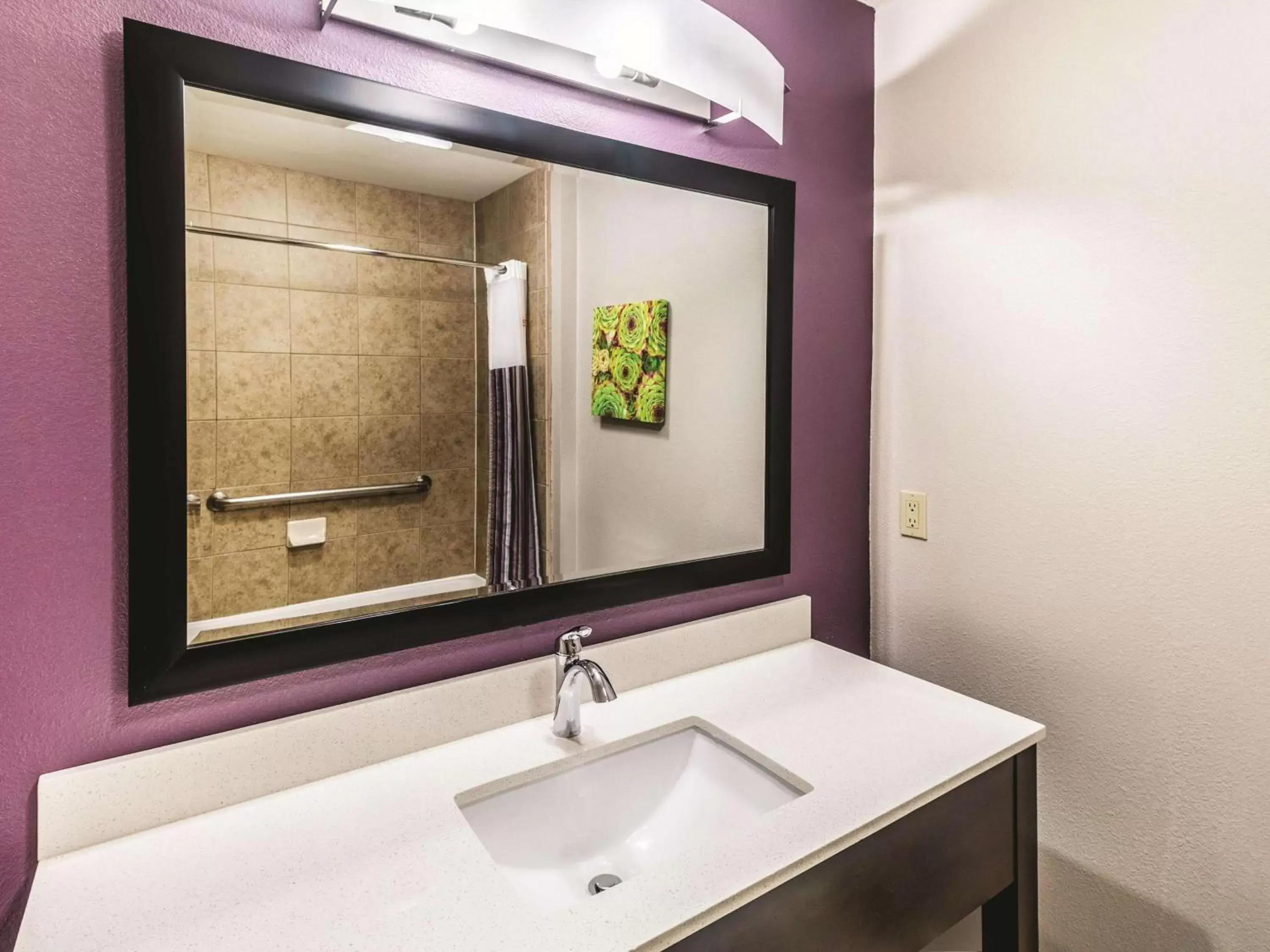 Shower, Bathroom in La Quinta by Wyndham Mission at West McAllen