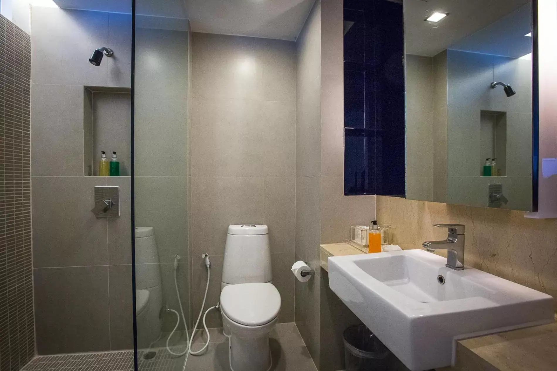 Shower, Bathroom in Trinity Silom Hotel