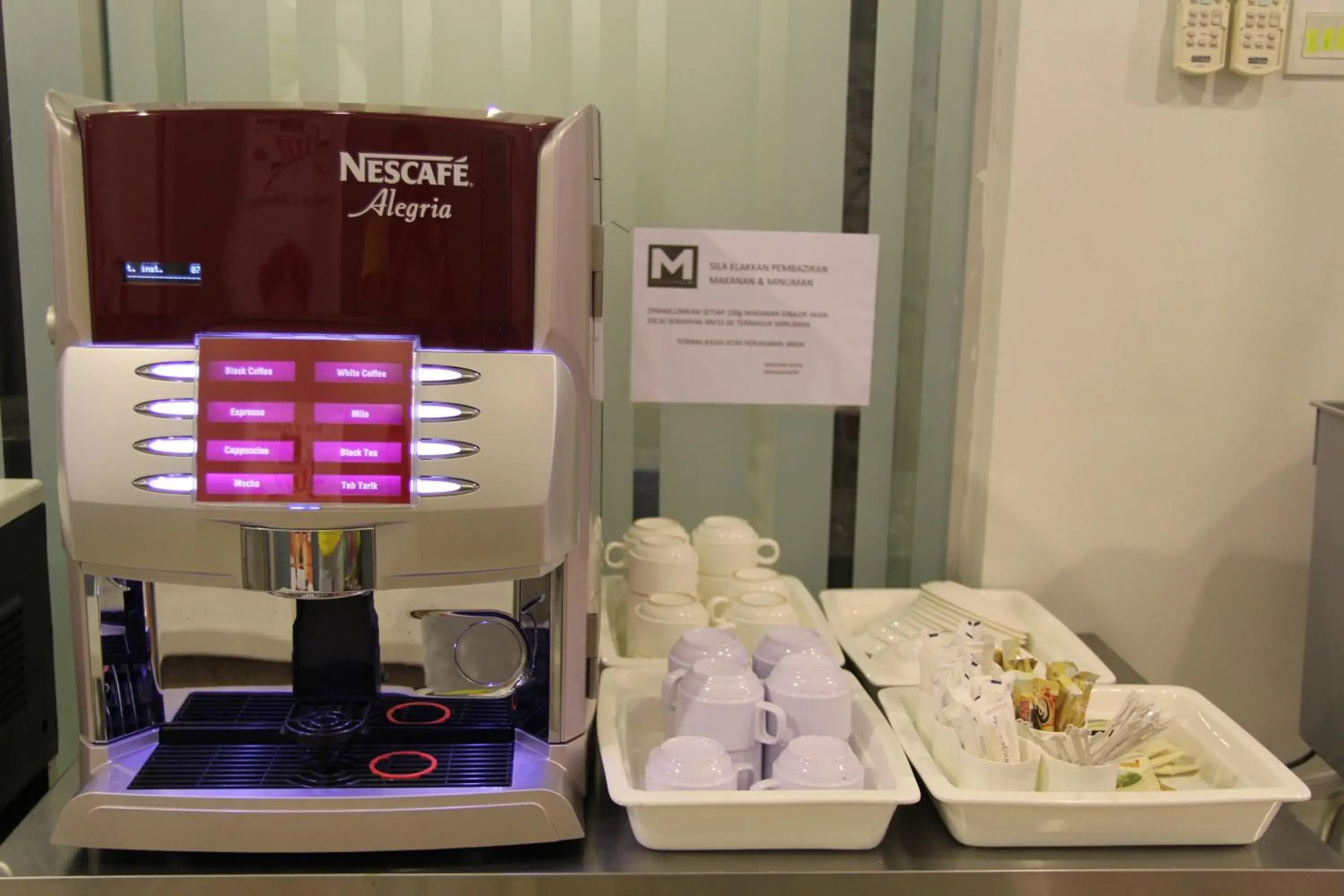 Coffee/Tea Facilities in M Design Hotel Seri Kembangan