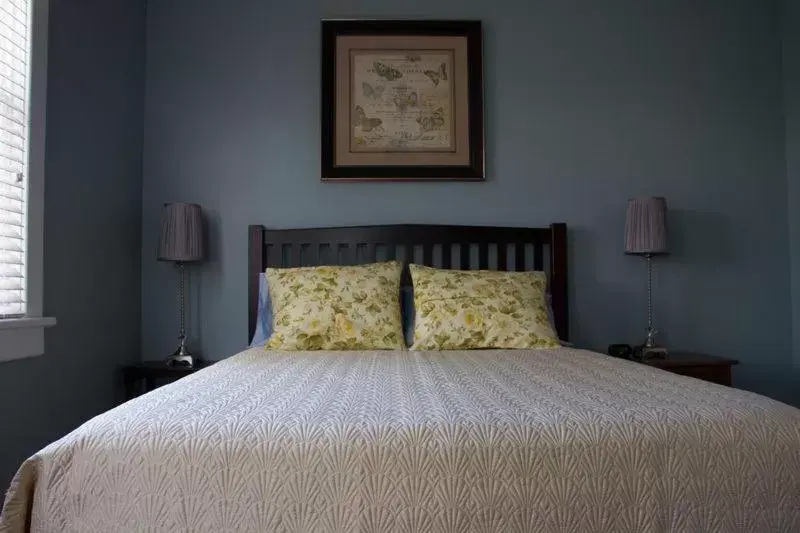 Bed in Wishmaker House B&b