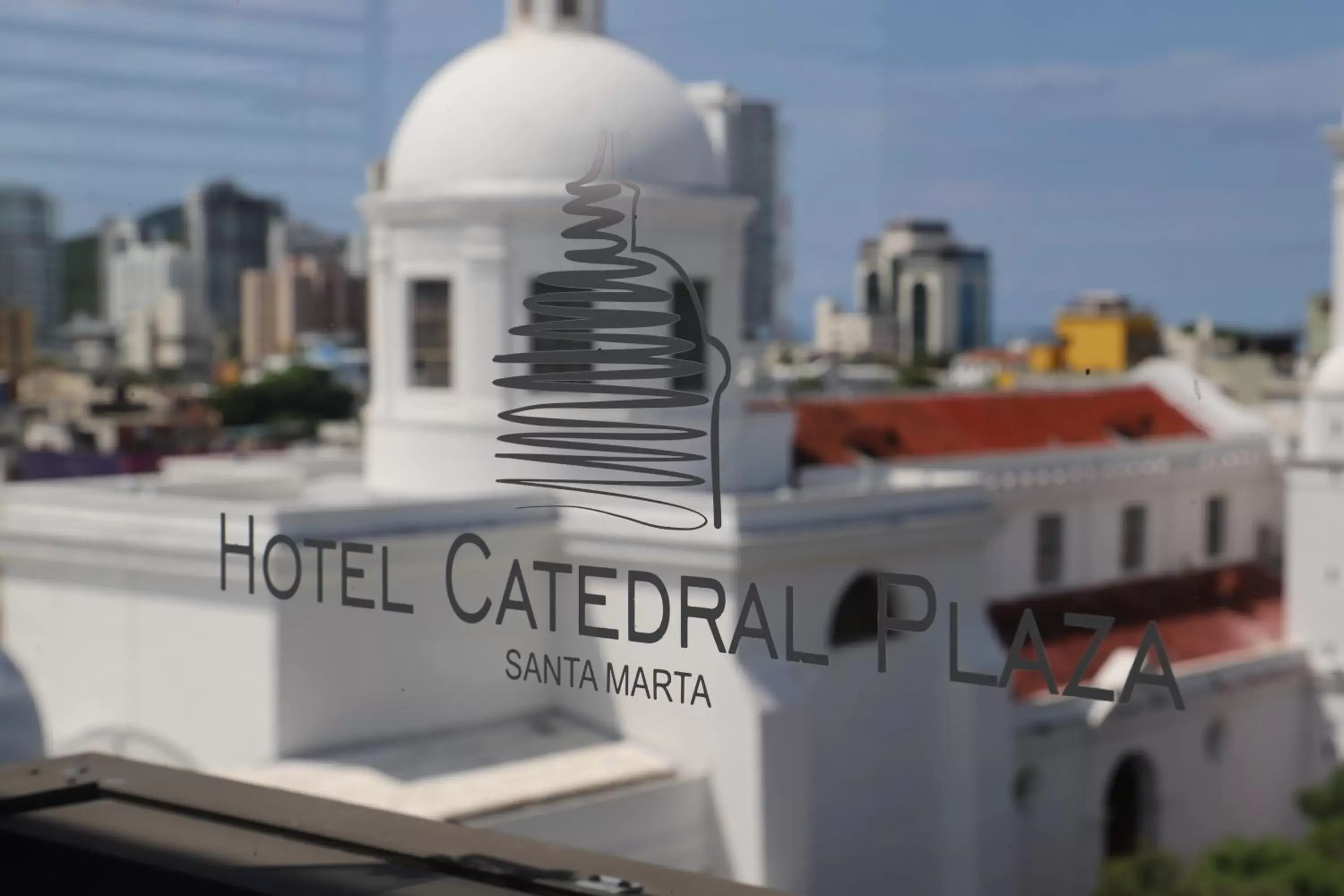 Property building in Hotel Catedral Plaza